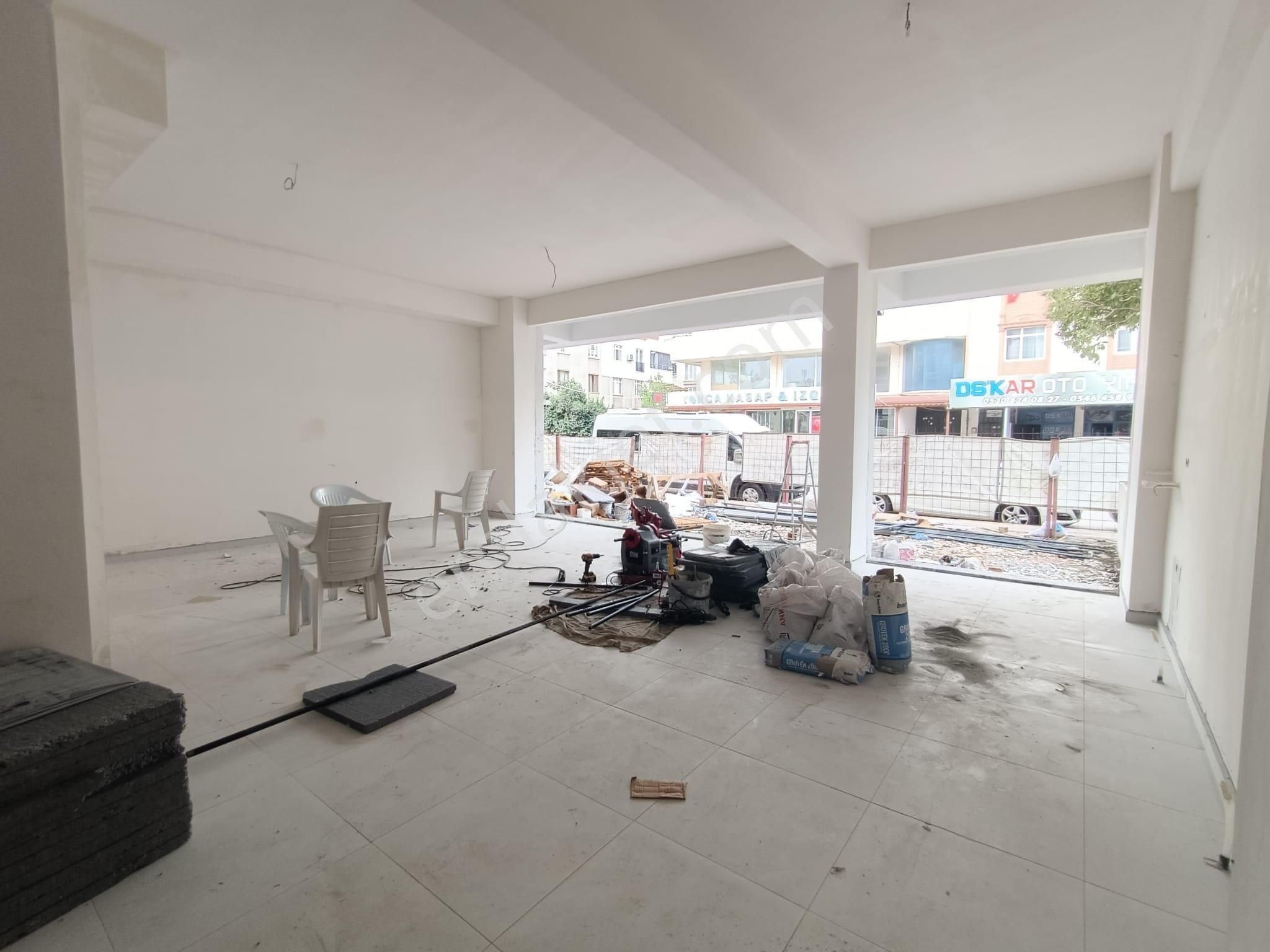 Körfez Hacıosman Mahallesinde Cadde Üzeri 140 M² Sıfır Dükkan - Görsel 9