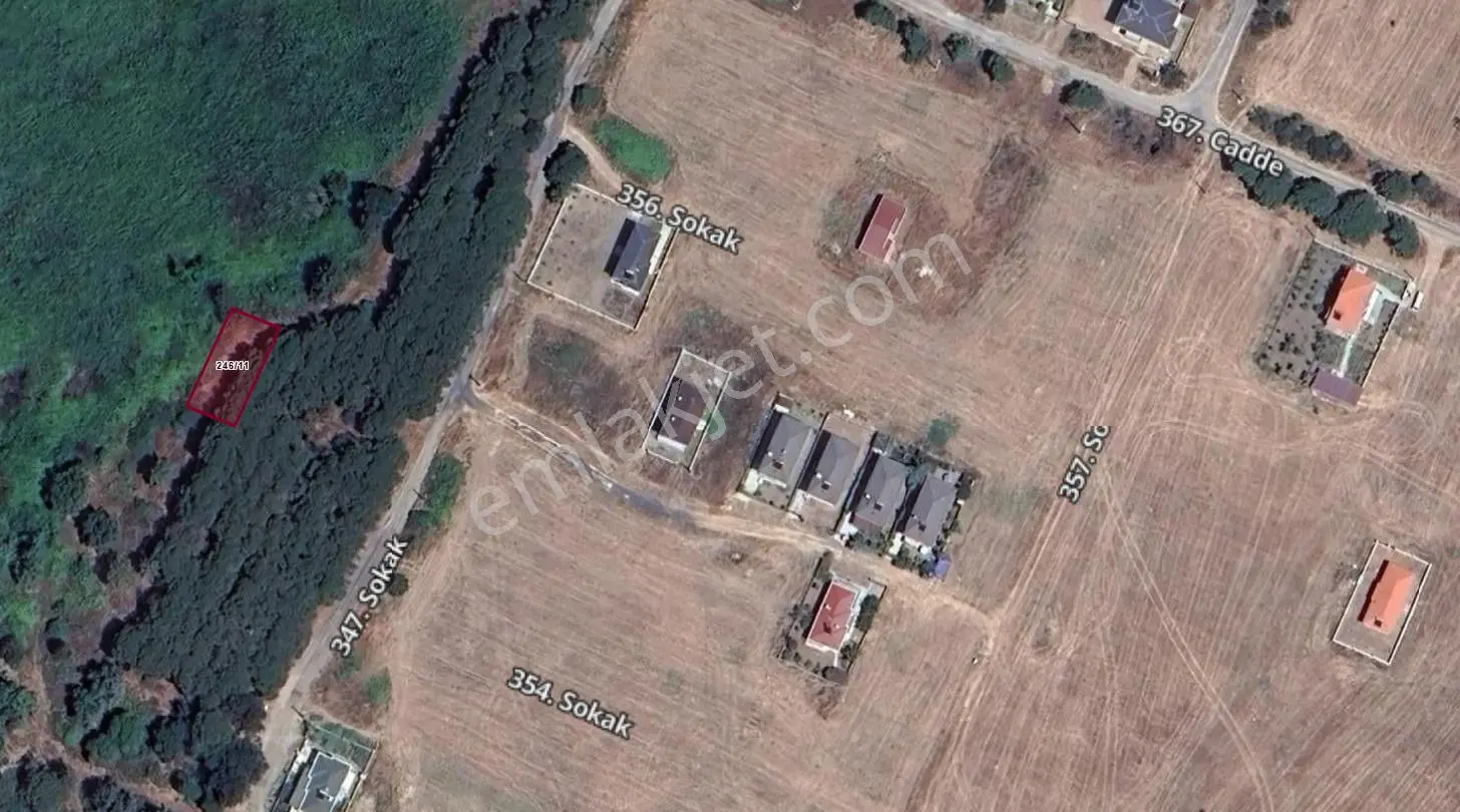 Çanakkale Biga Çeşmealtında Satılık Villa İmarlı Arsa