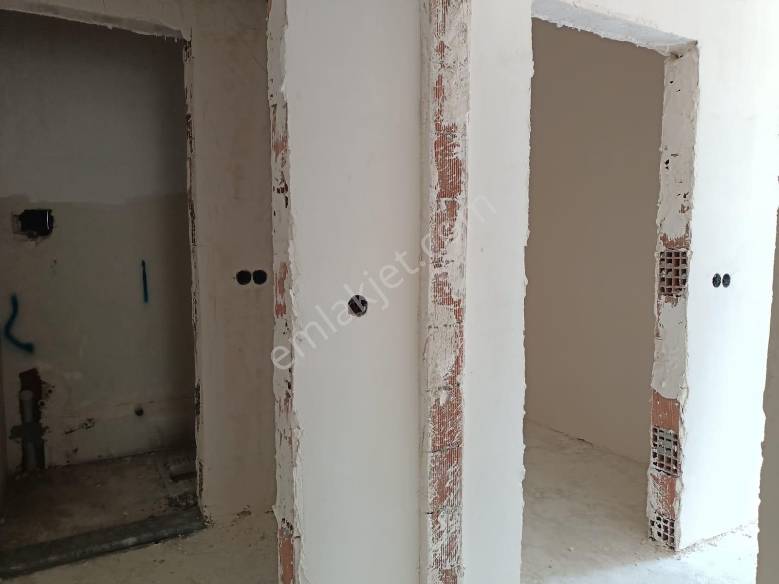 Körfez Hacıosman Mahallesinde Cadde Üzeri 90 M2+250 M2 Ofis Ve Dükkan - Görsel 18