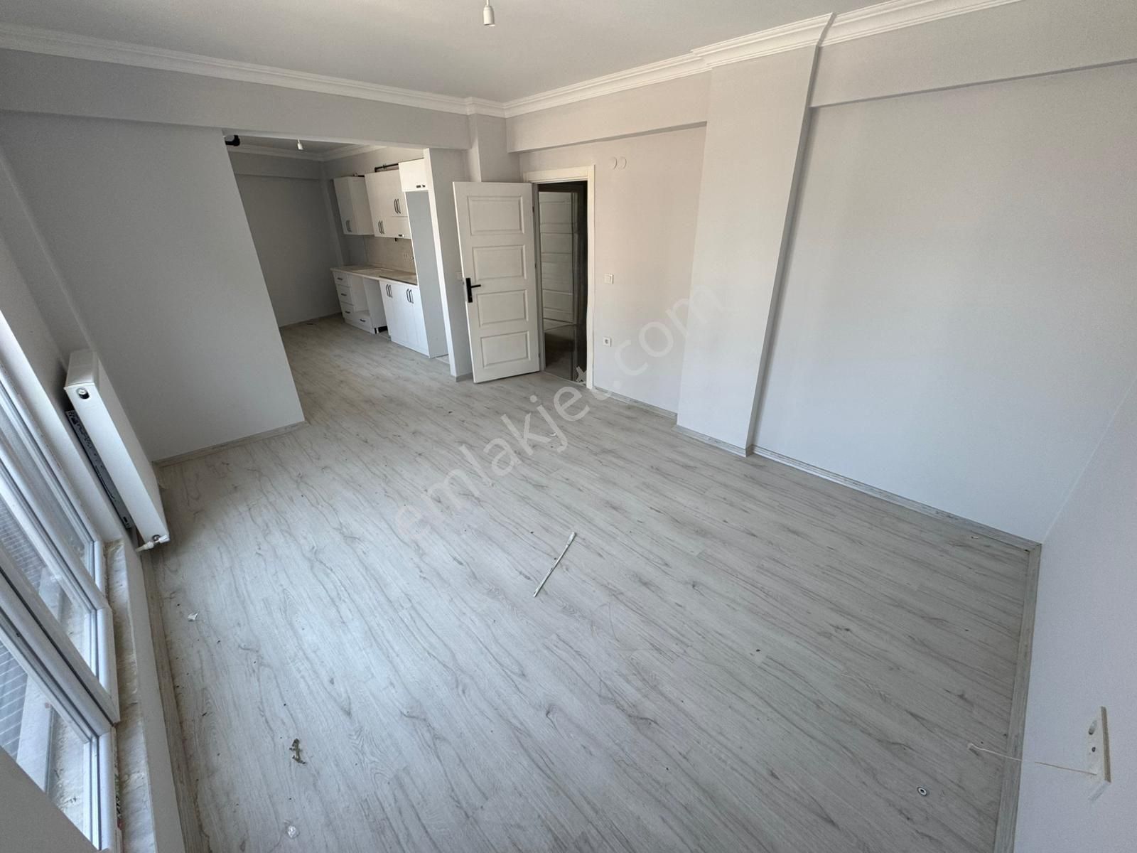 Furkan Emlak'tan Canik Karşıyaka Mah.2 +1 2.kat 105m2 Ebeveyn Banyolu Sıfır Daire - Görsel 5