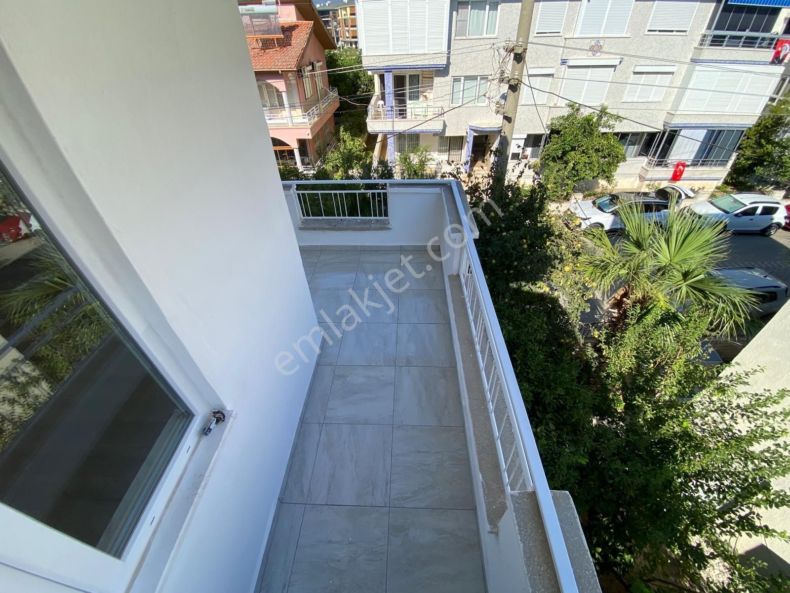 Parstan Sarıkızda Ön Cephe Ayrı Mutfak Modern Tasarımlı 2+1 Daire - Görsel 12