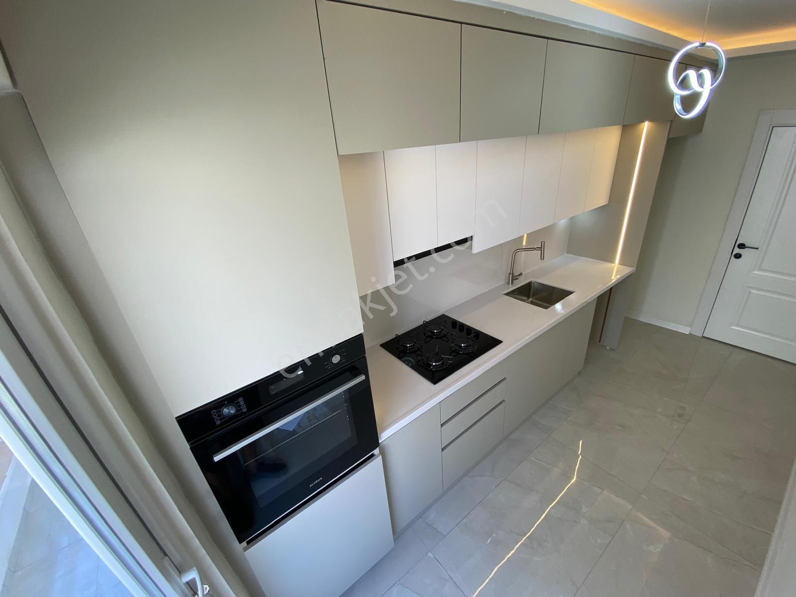 Parstan Sarıkızda Ön Cephe Ayrı Mutfak Modern Tasarımlı 2+1 Daire - Görsel 2