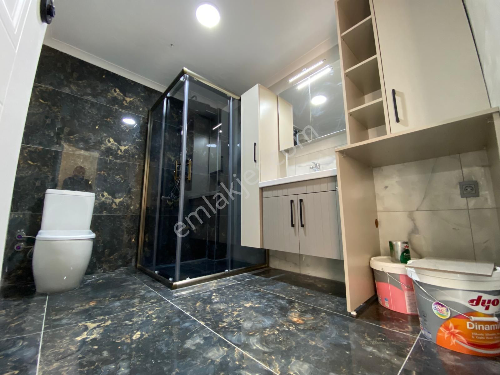 Parstan Sarıkızda Ön Cephe Ayrı Mutfak Modern Tasarımlı 2+1 Daire - Görsel 17