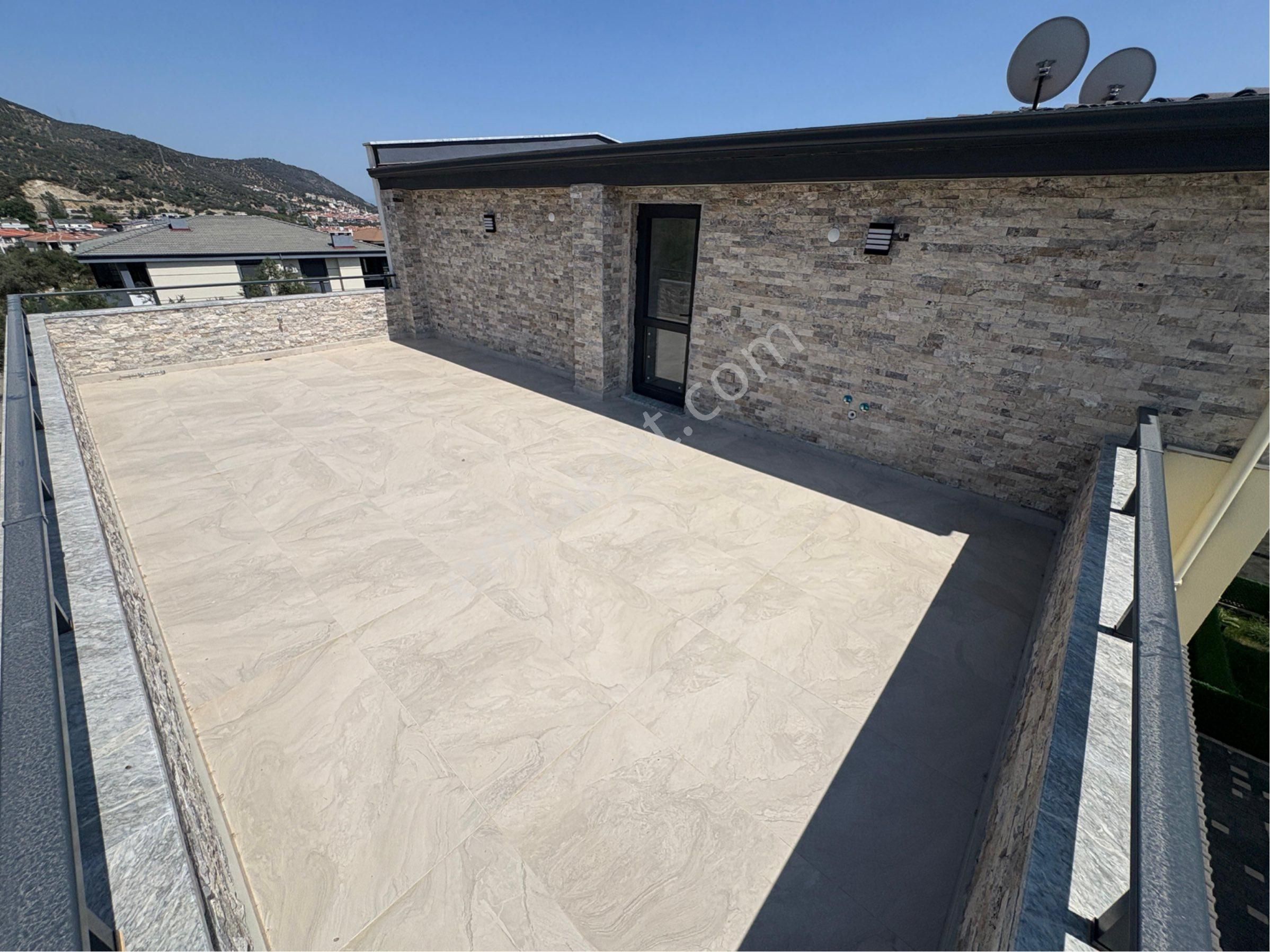 Arya'dan Altınoluk'ta Deniz Ve Doğa Manzaralı 3+1 İkiz Villalar - Görsel 4