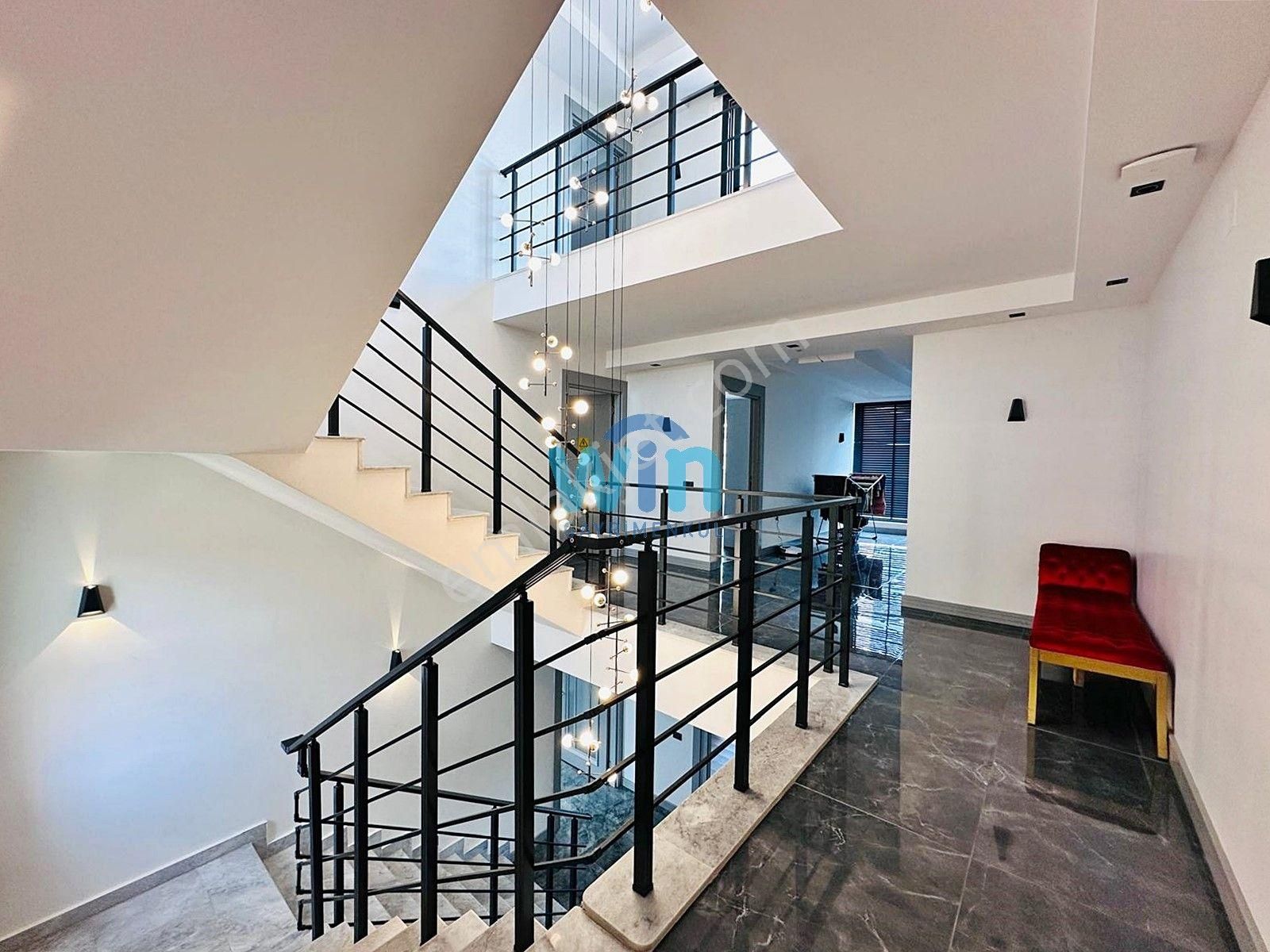 Win'den Yenişehir'de Ultra Lüks Geniş 6+2 Satılık Tripleks Villa - Görsel 16