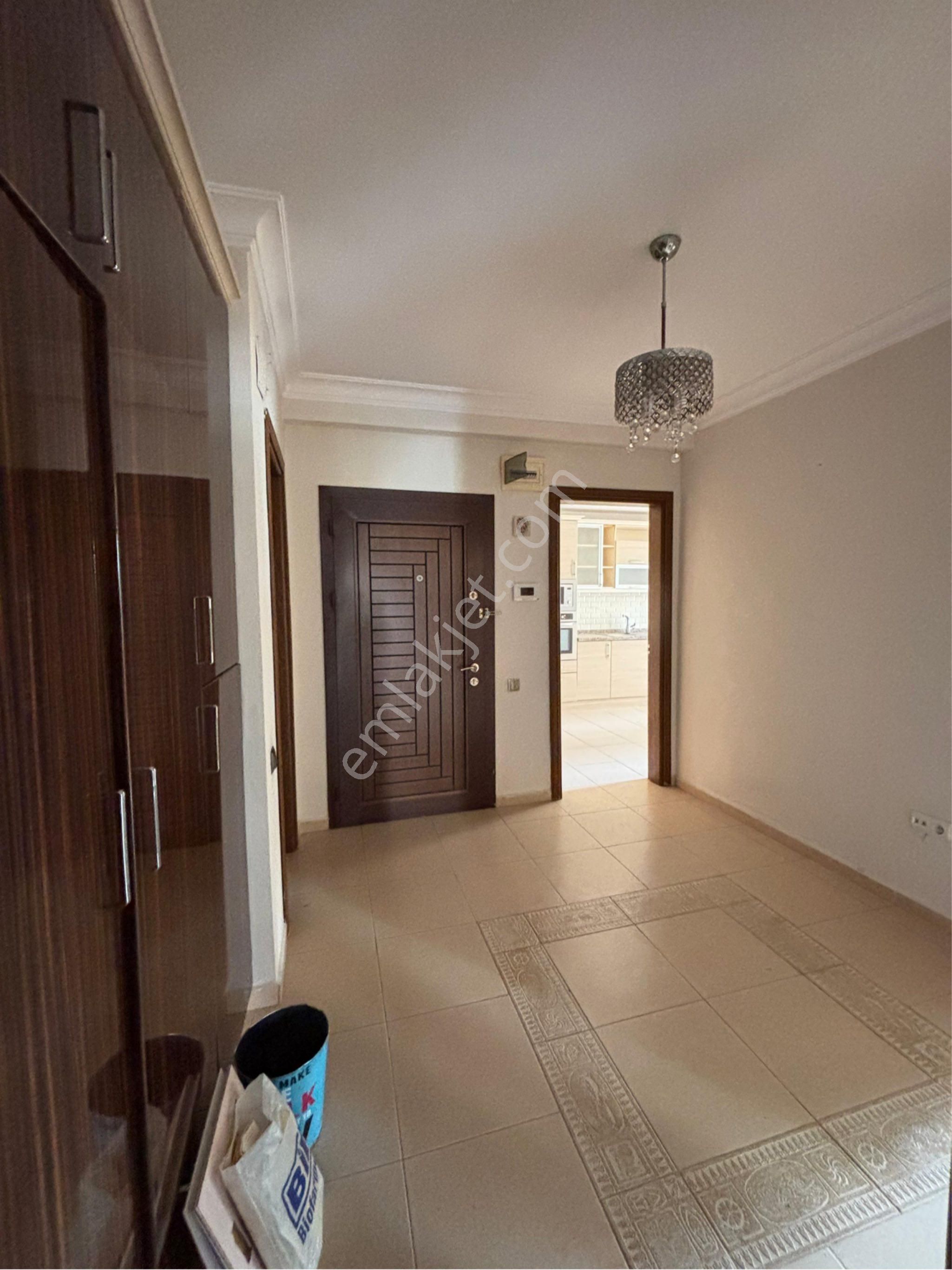 Remin’den Yurt Mahallesinde Geniş 4+1 Kapalı Mutfak Çift Banyolu Cazip Satılık Kaçmaz Fiyat!! - Görsel 10