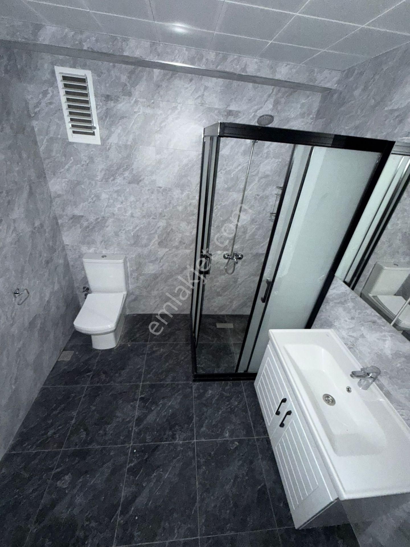 Aydınlıkevler'de Sıfır Binada 2+1 Kiralık Daire-taner Emlak - Görsel 34