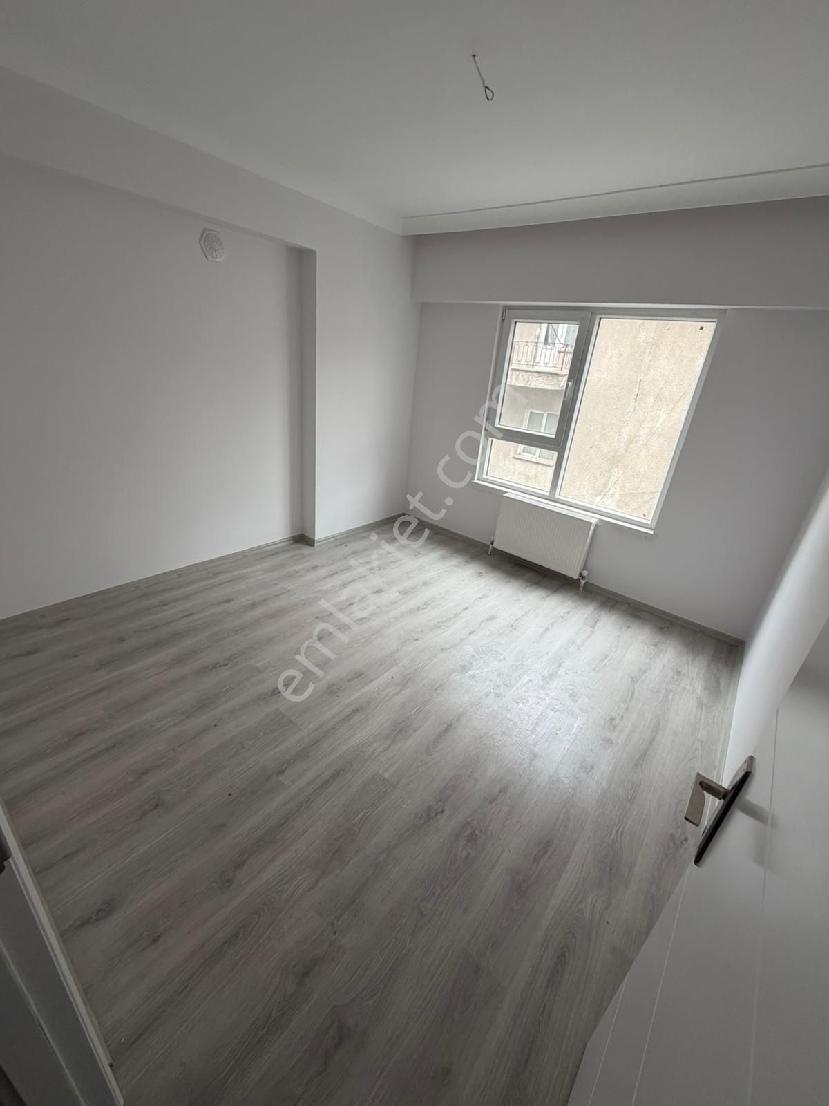 Aydınlıkevler'de Sıfır Binada 2+1 Kiralık Daire-taner Emlak - Görsel 29