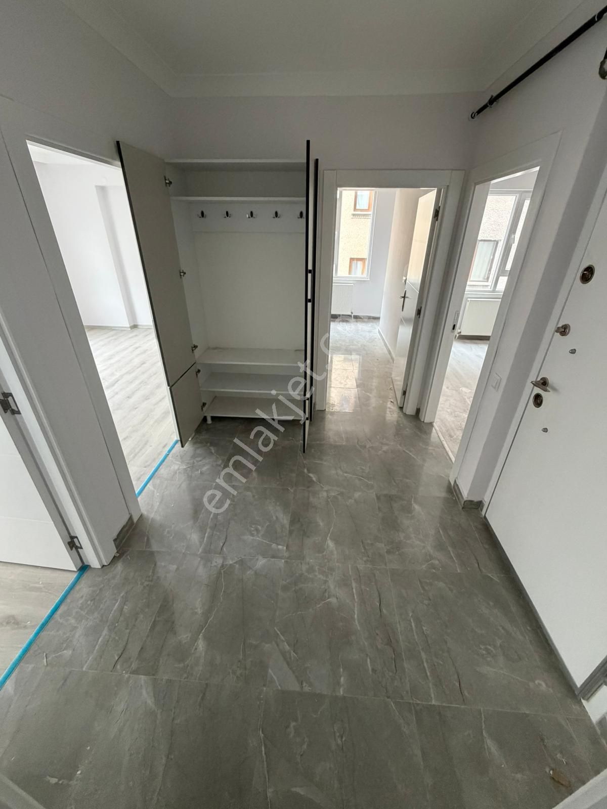 Aydınlıkevler'de Sıfır Binada 2+1 Kiralık Daire-taner Emlak - Görsel 18