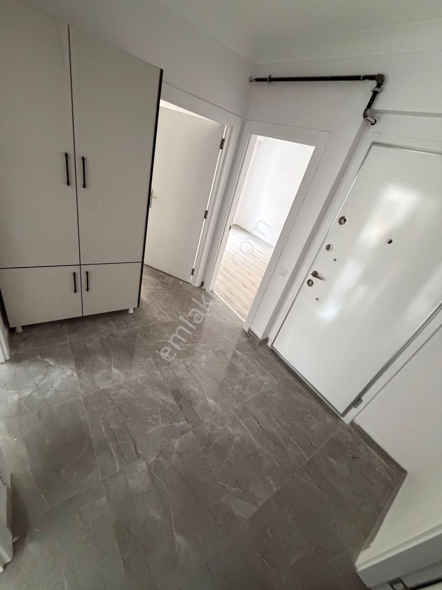 Aydınlıkevler'de Sıfır Binada 2+1 Kiralık Daire-taner Emlak - Görsel 19