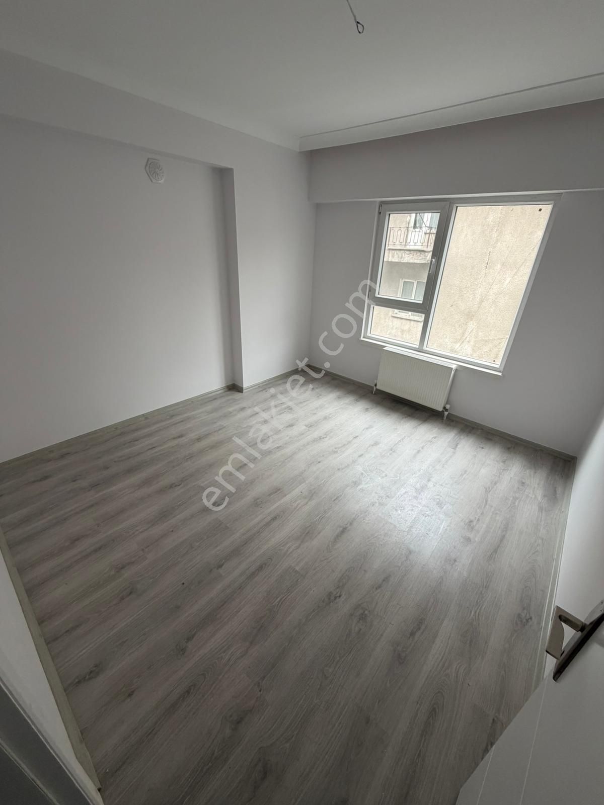 Aydınlıkevler'de Sıfır Binada 2+1 Kiralık Daire-taner Emlak - Görsel 28