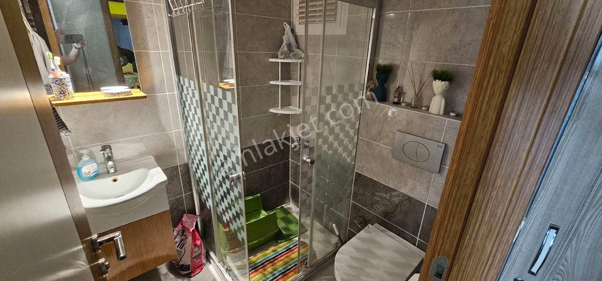 Kuşadası Satılık İkiçeşmelik Mevkii 3+1 Ara Kat Daire - Görsel 14