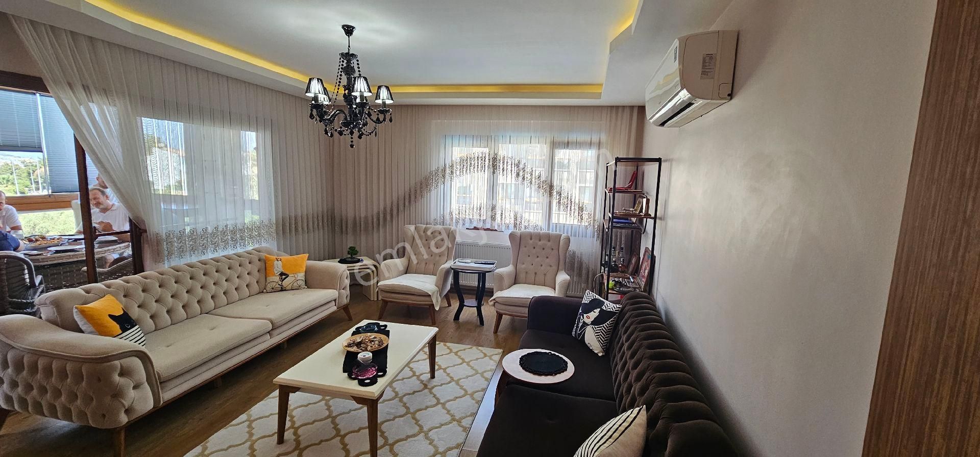 Kuşadası Satılık İkiçeşmelik Mevkii 3+1 Ara Kat Daire - Görsel 8