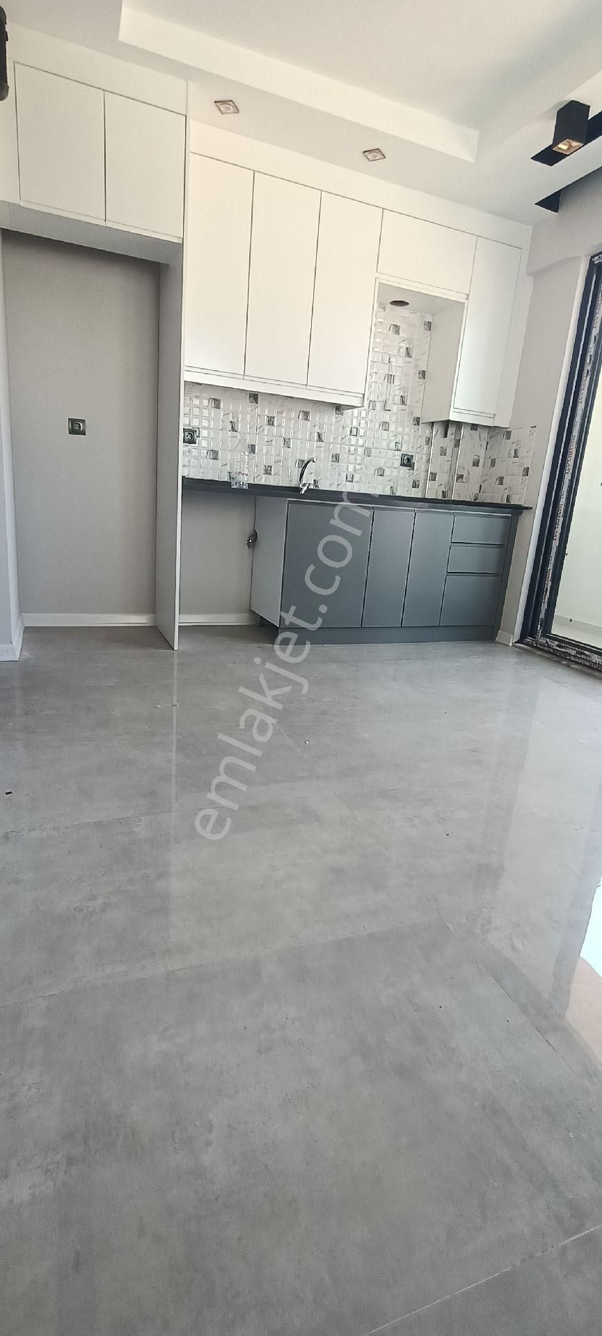 Bereketli Servergazi Hastanesi Yürüme Mesafesinde Satılık Apart - Görsel 2