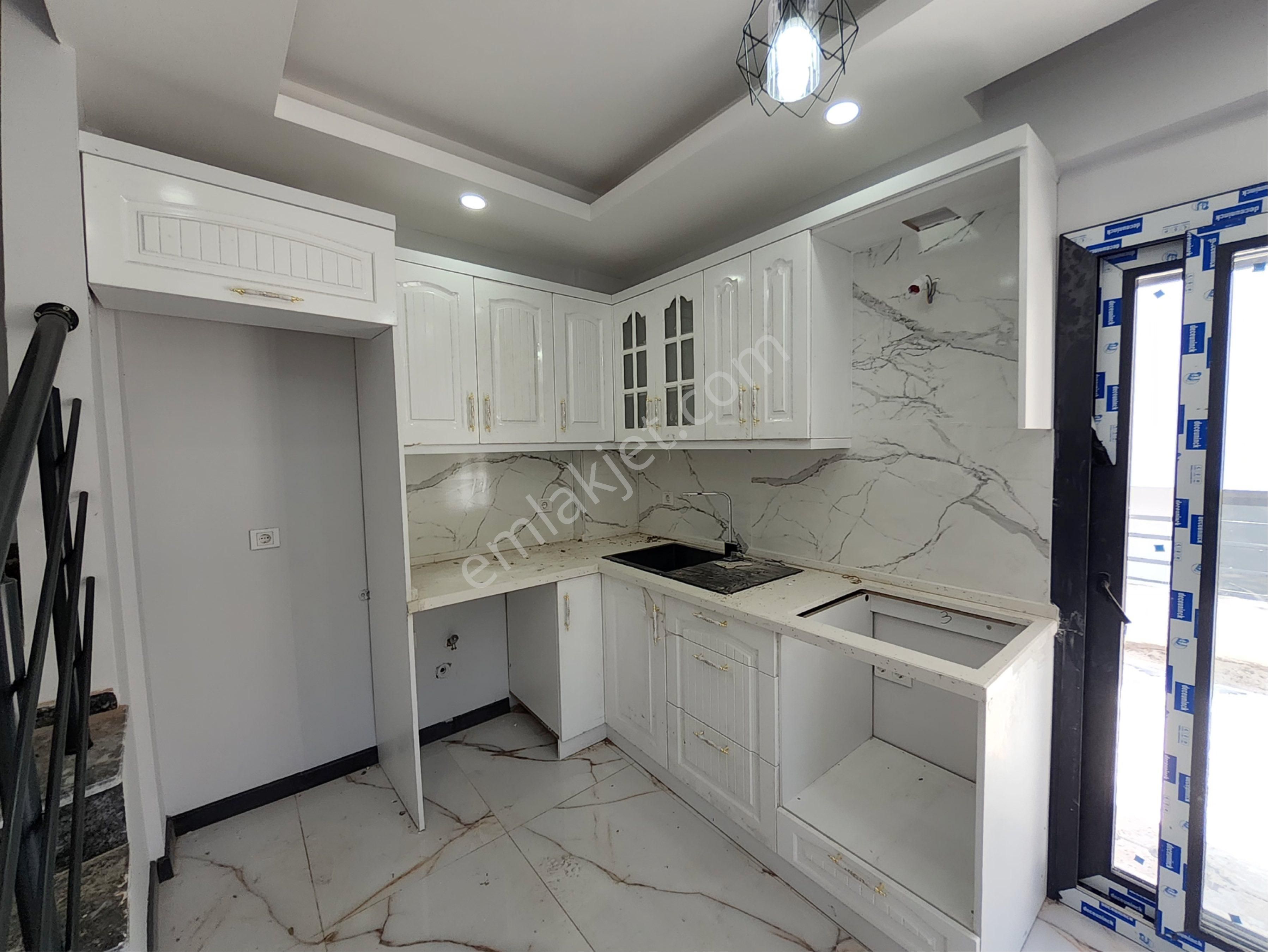 Özderede Otoparklı Sıfır Villa - Görsel 28