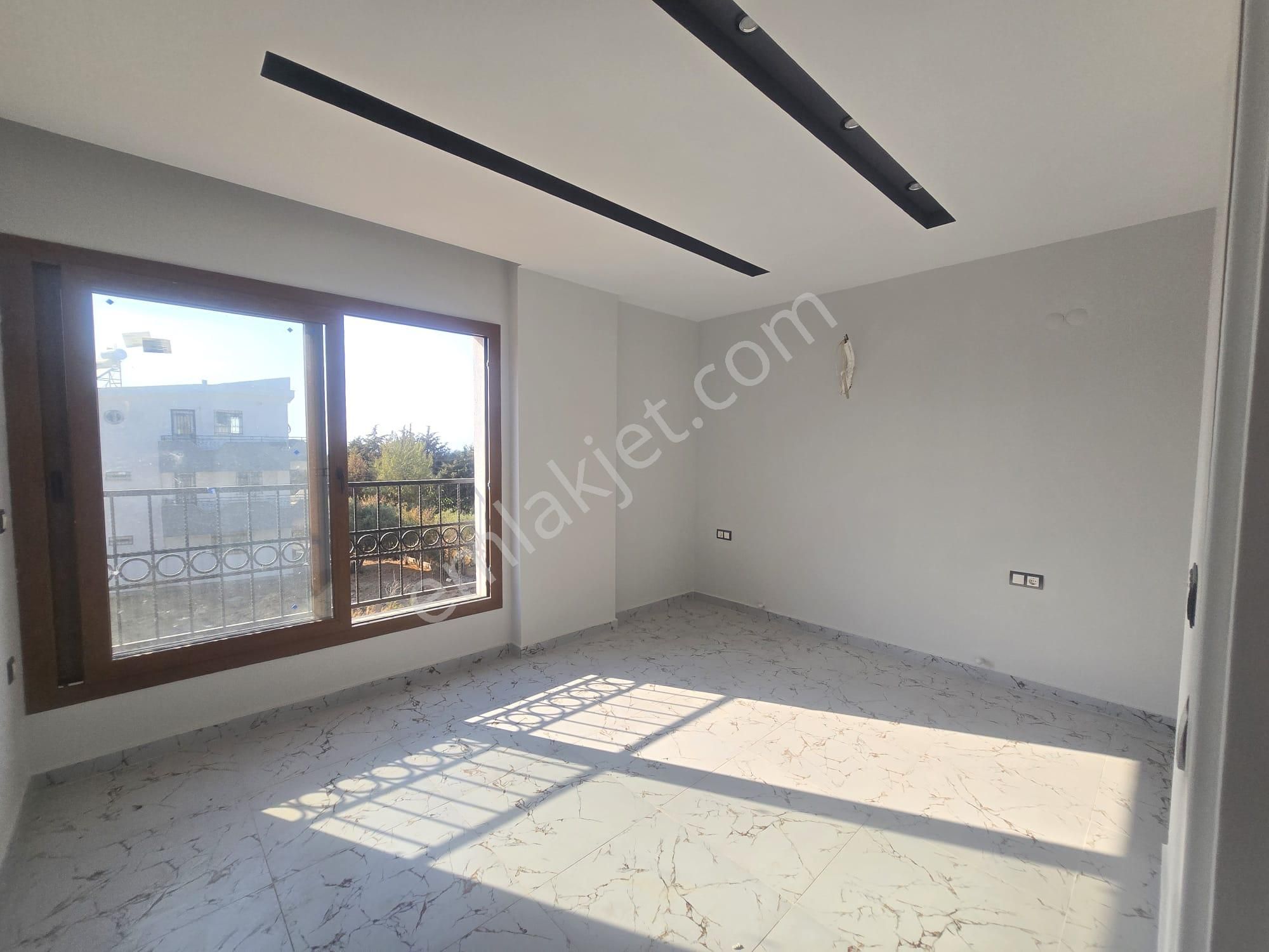 Davutlar'da 4+1 Özel Havuzlu Tek Müstakil Villa - Görsel 29