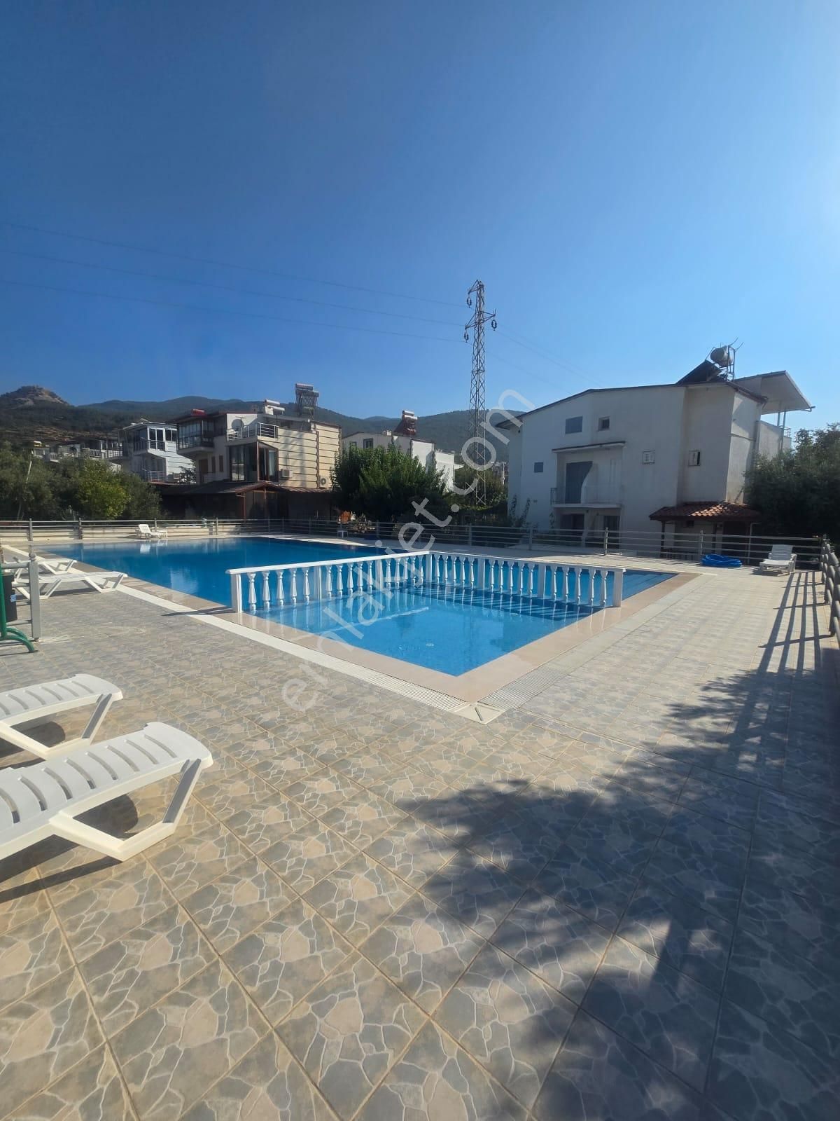 Davutlar'da 4+1 Özel Havuzlu Tek Müstakil Villa - Görsel 2