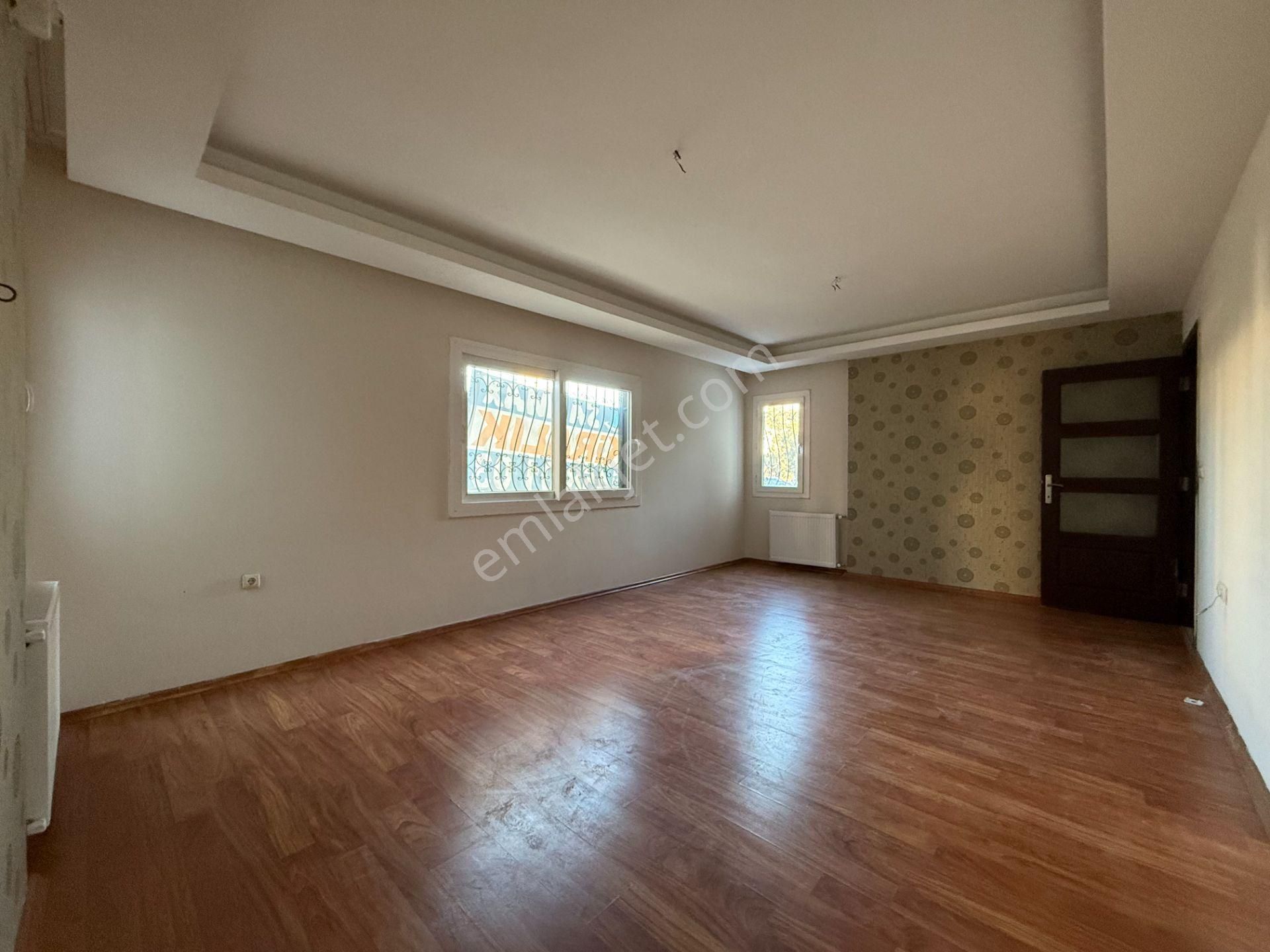 Toros Mah. 3+1 165 M2 Doğalgaz-kapalı Mutfak-kiler-hasarsız Kiralık Daire - Görsel 5