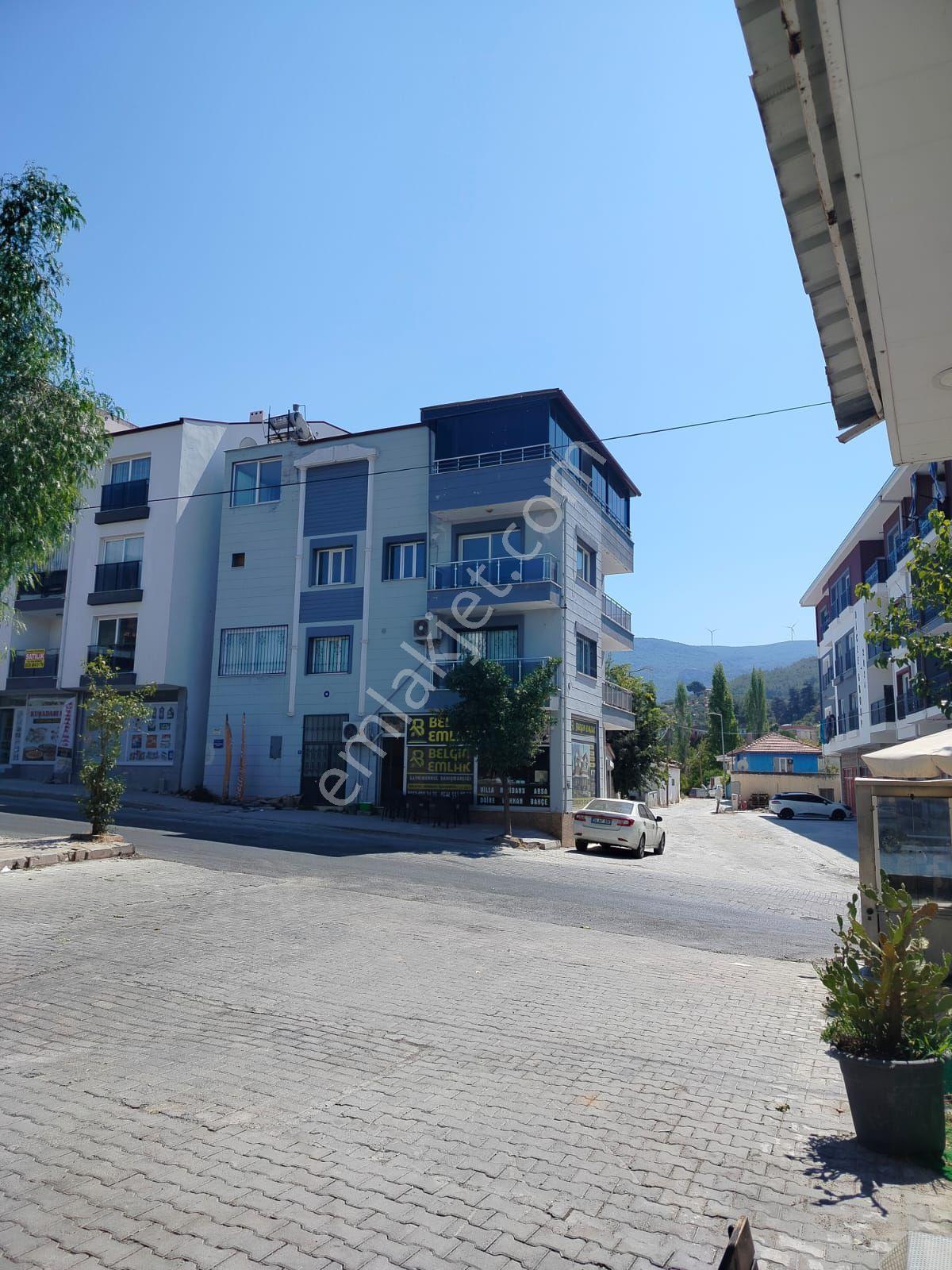 Kuşadası Davutlar Da Satılık 1 Adet Dükkan 2 Adet 1+1 Daire Ve 1 Adet 2+1 Daire Komple Satılık Bina - Görsel 2