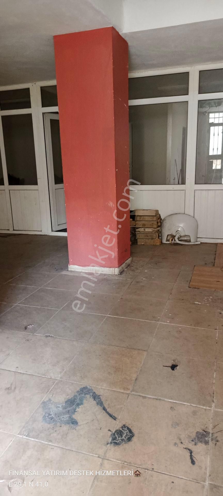 Ümraniye Tepeüstü Tavukçuyolu Caddesi Üzerinde Depo Daire Elektrik Su Mevcut Bekara Çalışana Kiralık - Görsel 21