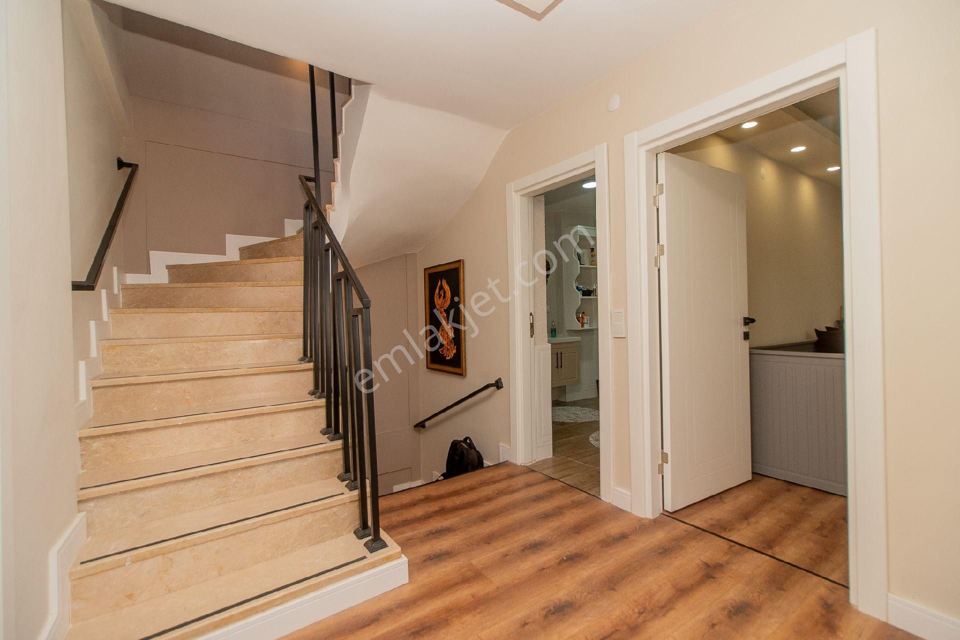 Antalya Guzeloba Hekimköy Sitesinde Satılık 3+1 Villa - Görsel 19