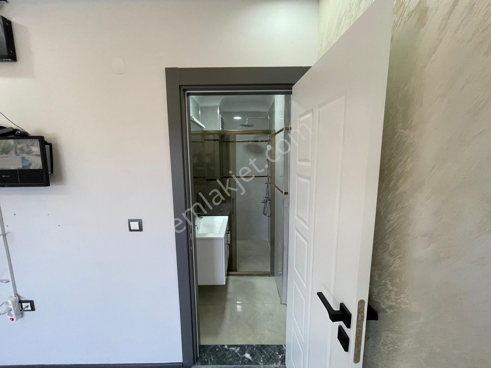 Poyraz Gayrimenkul'den Zeytinli'de Satılık Sıfır Köşe Konumlu Villa - Görsel 11