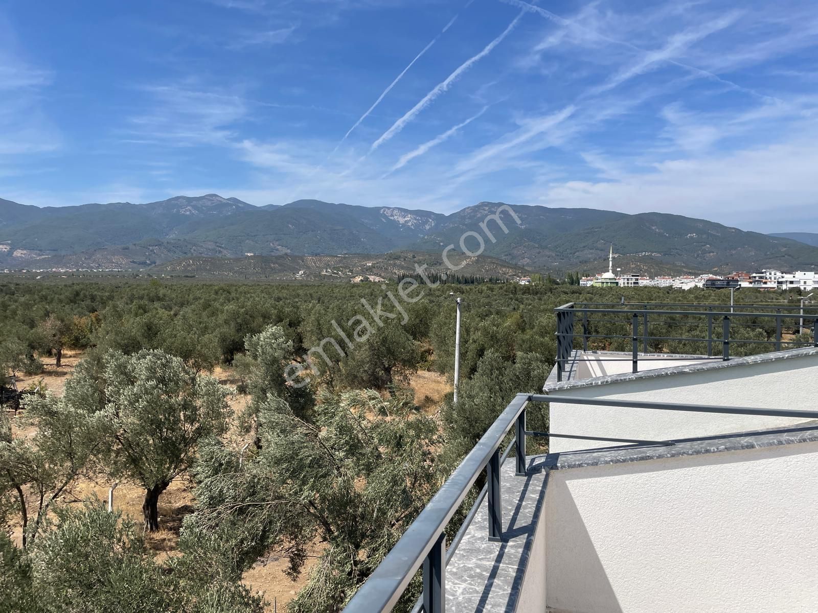 Poyraz Gayrimenkul'den Zeytinli'de Satılık Sıfır Köşe Konumlu Villa - Görsel 32