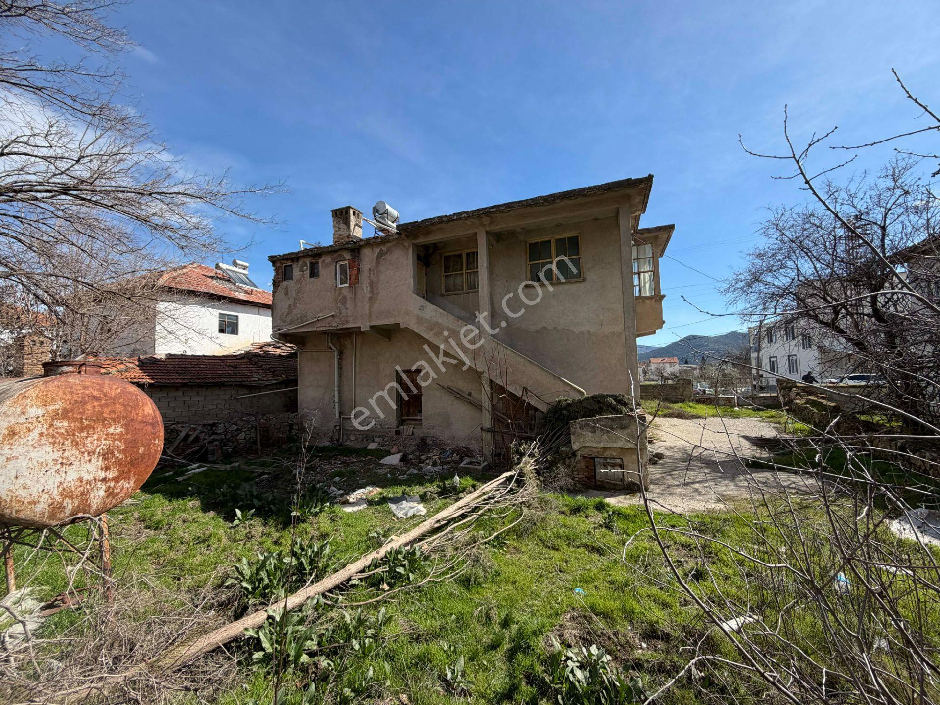 Şafak Emlak Satılık Bucak Kızılkaya/pazar 5+1 250m2 Müstakil Ev - Görsel 8