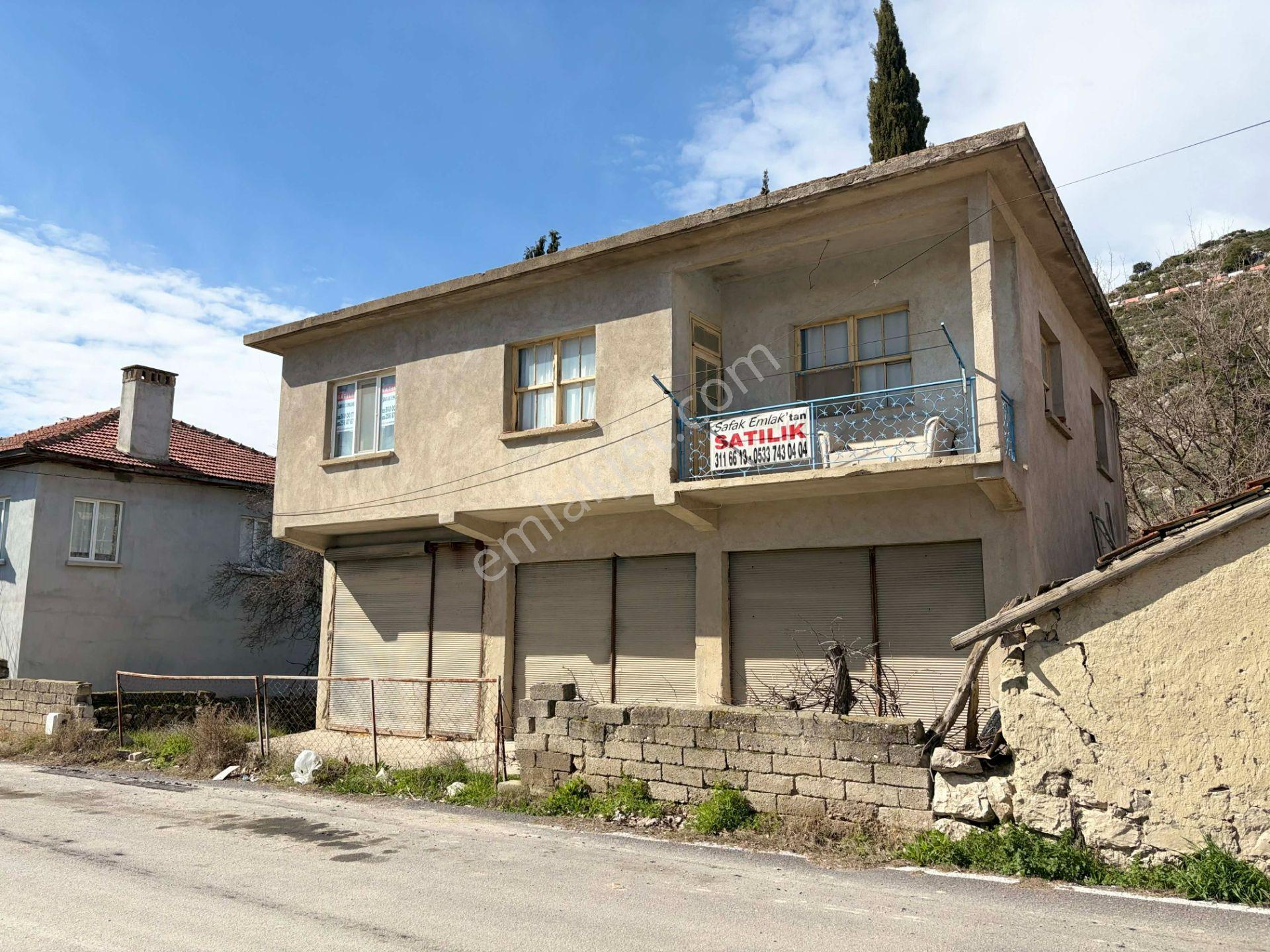Şafak Emlak Satılık Bucak Kızılkaya/pazar 5+1 250m2 Müstakil Ev - Görsel 2