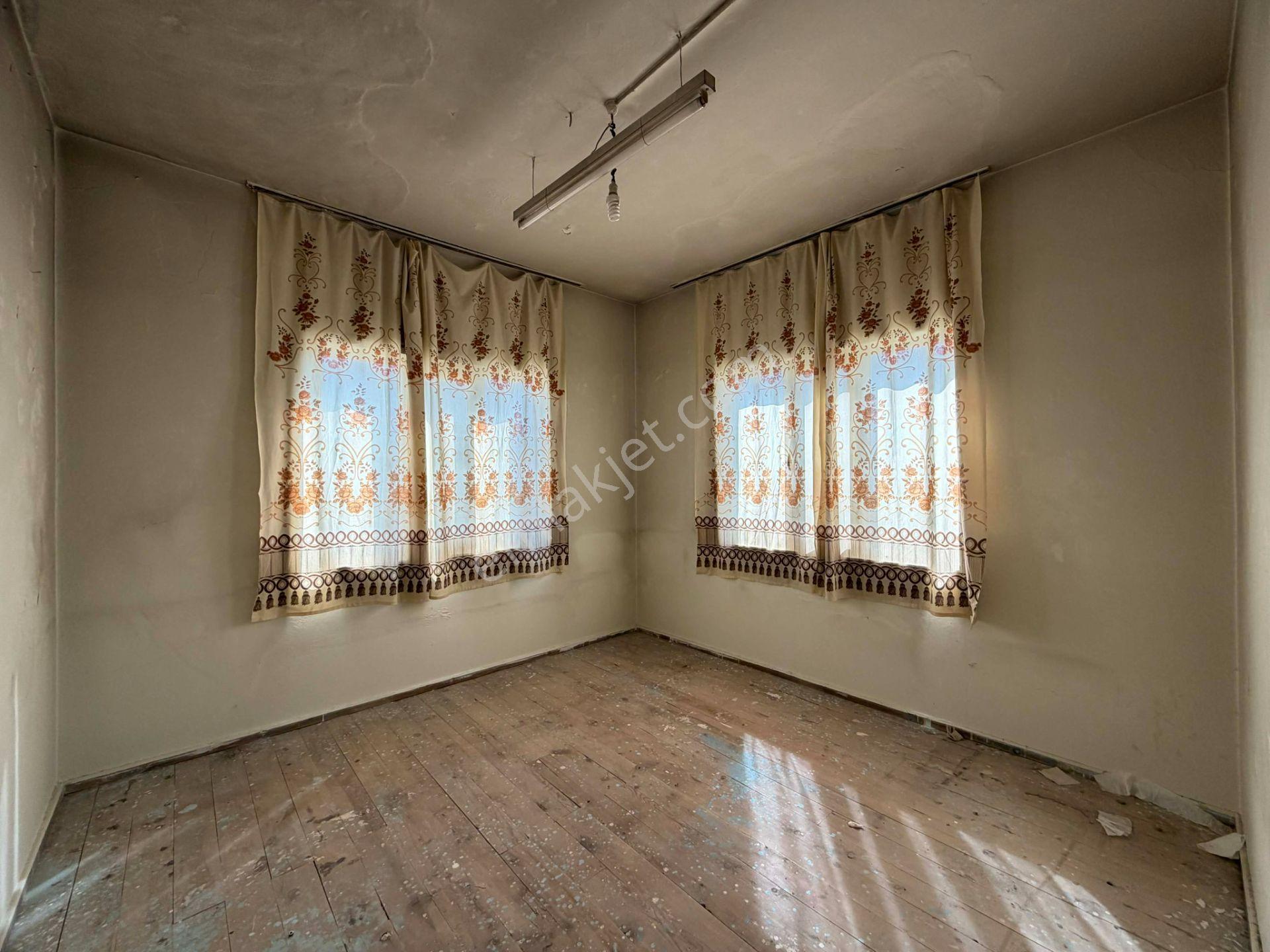 Şafak Emlak Satılık Bucak Kızılkaya/pazar 5+1 250m2 Müstakil Ev - Görsel 18