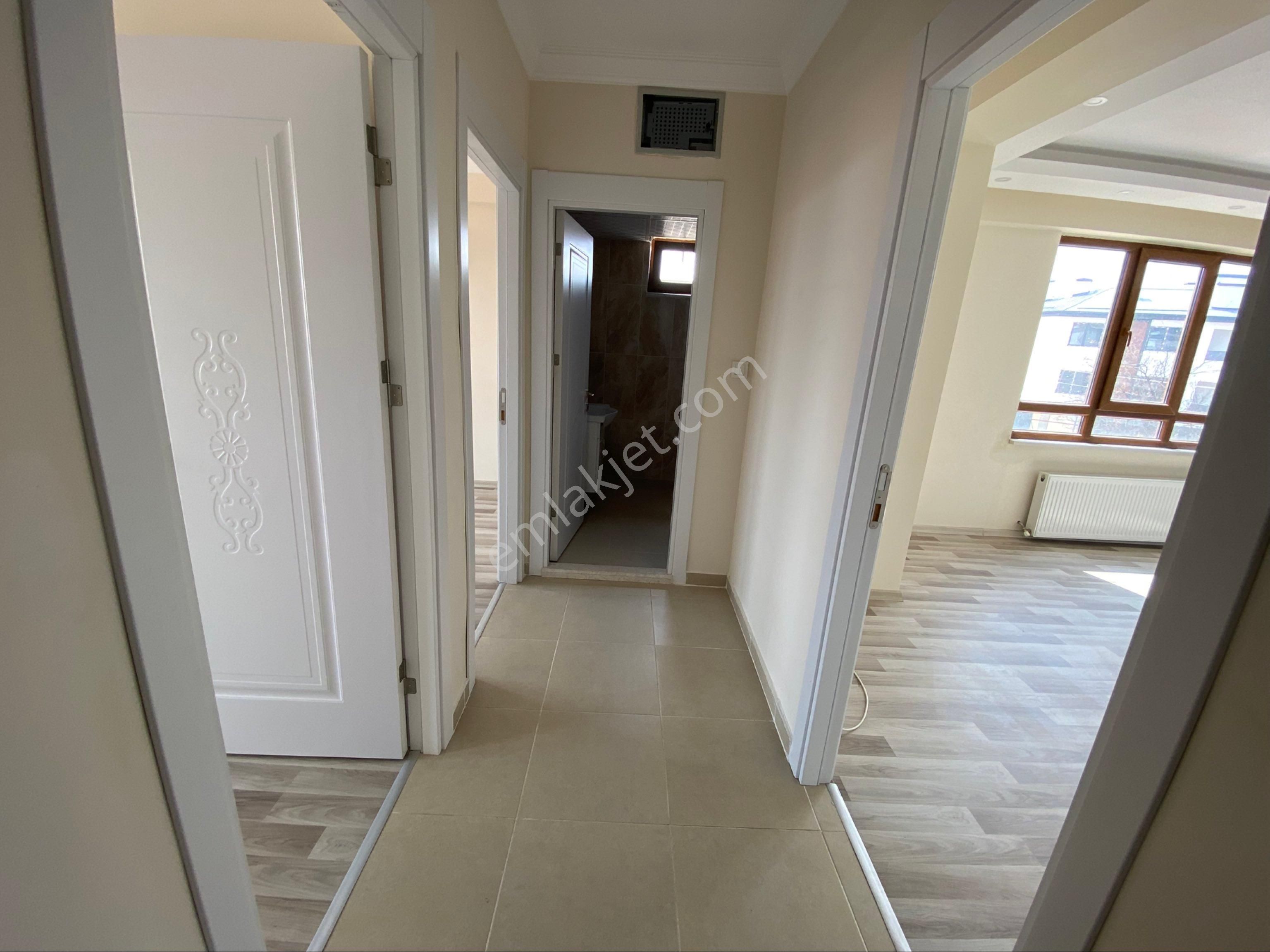 Elmastan Kiralık Şehir Hastanesi Yanı 2+1 Geniş Daire - Görsel 3
