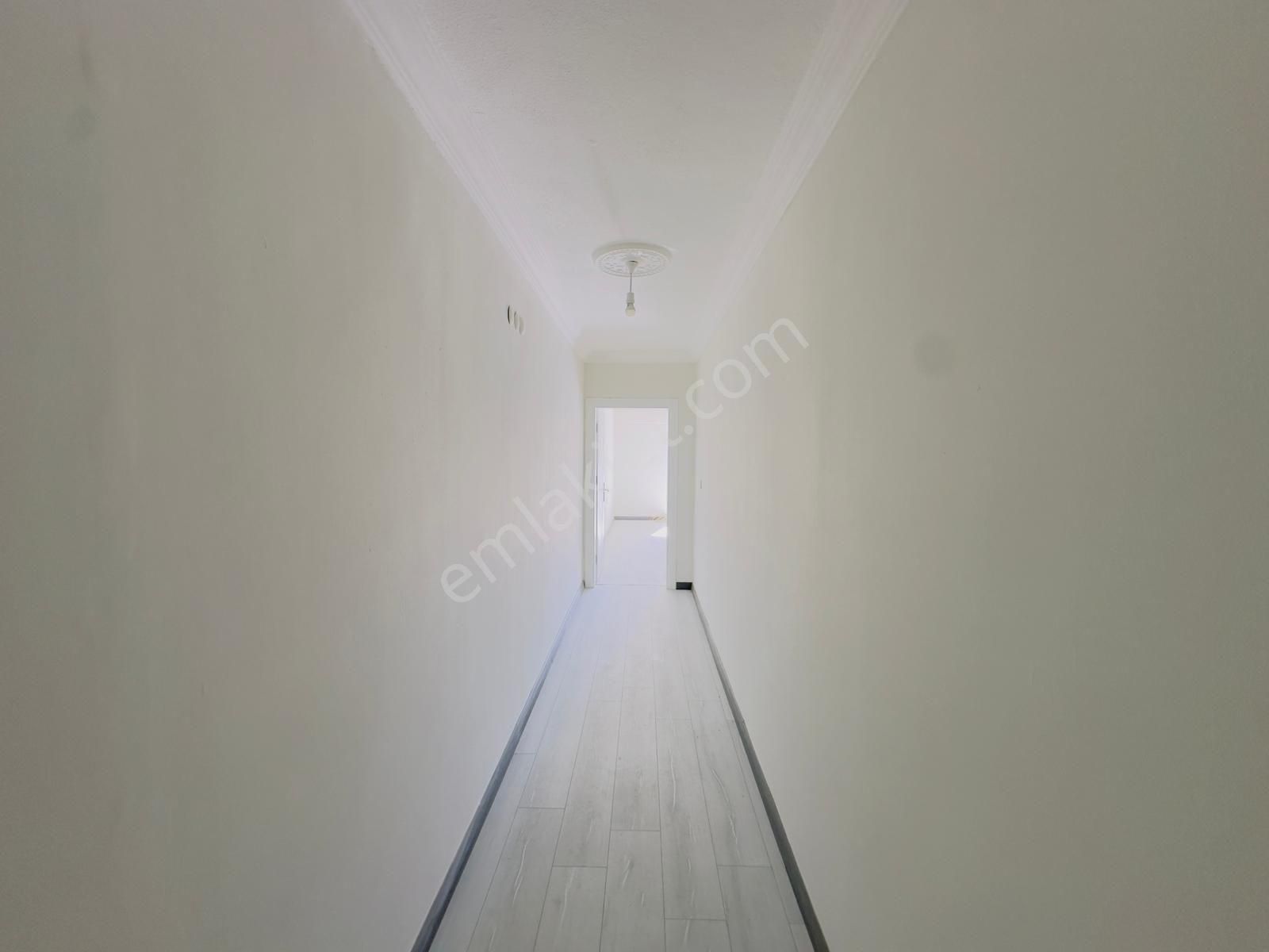 Didim Merkez'de Havuzlu Sitede 2+1 90m² Geniş Daire - Görsel 18