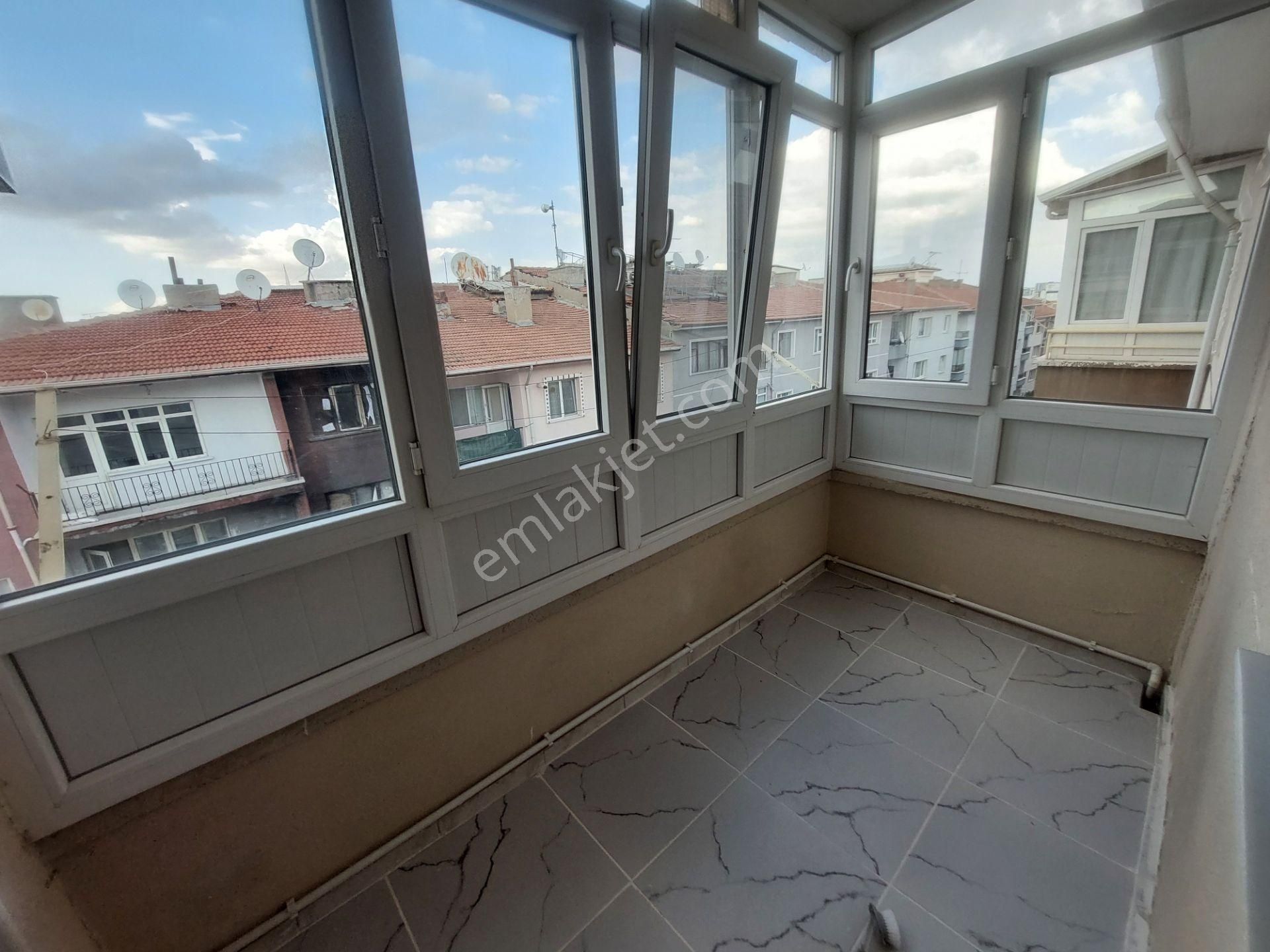 Sincan Mçm Mah Merkezi Konum Da Ful Yapılı Kiralık 3+1 Daire - Görsel 5