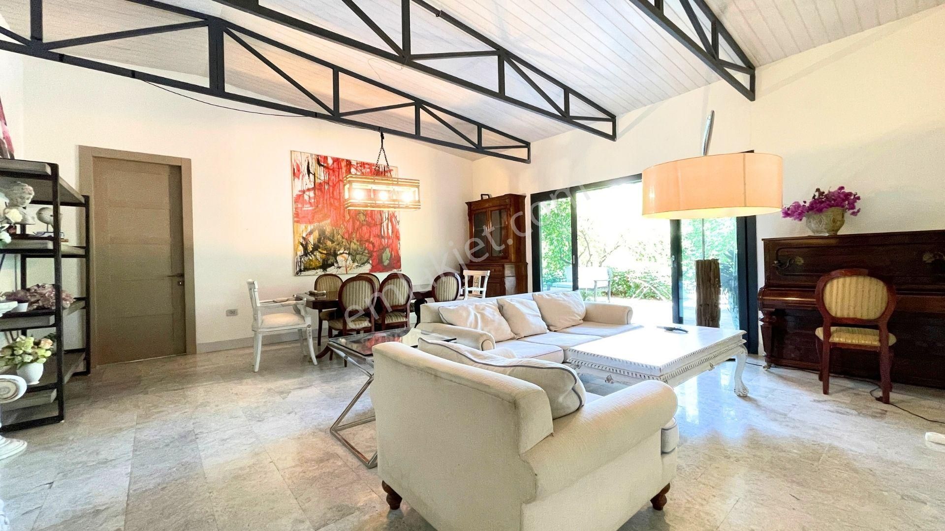 Bitez'de Denize Yürüme Mesafesinde 5 Bağımsız Bölümlü Özel Mülk - Görsel 22