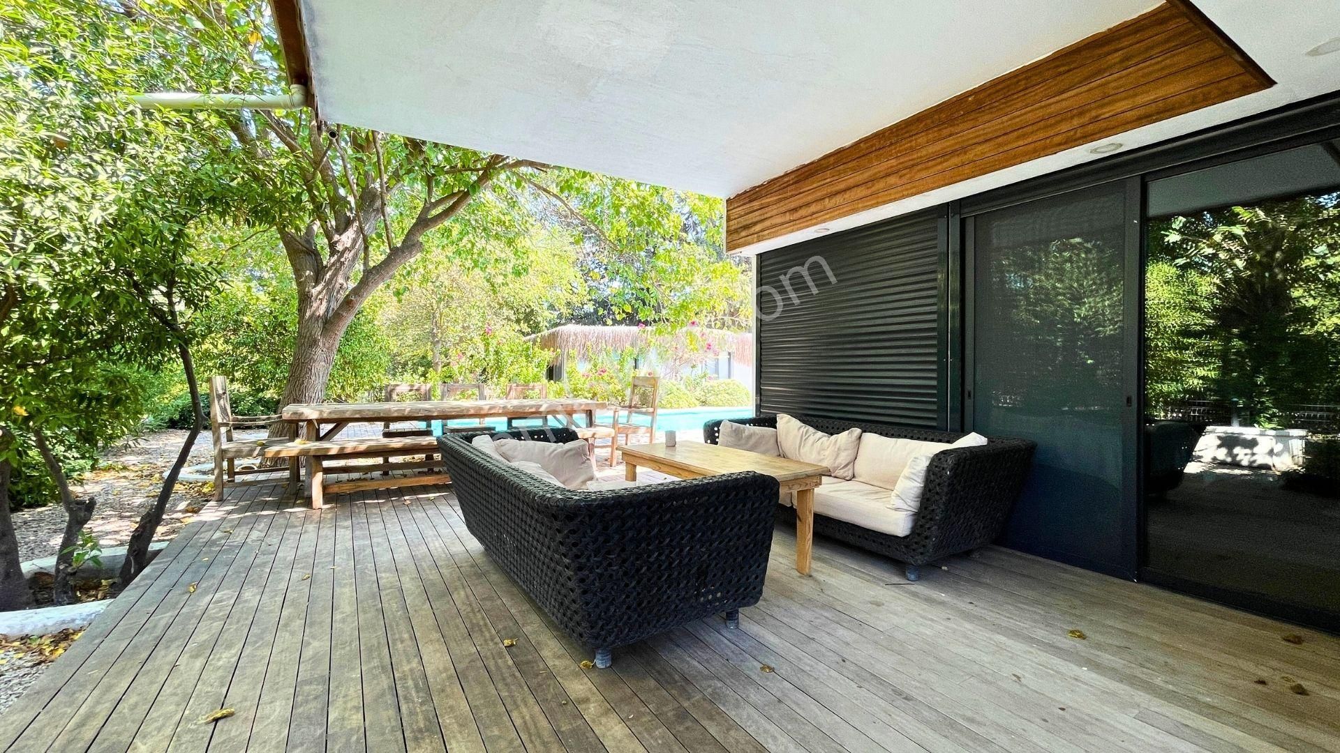 Bitez'de Denize Yürüme Mesafesinde 5 Bağımsız Bölümlü Özel Mülk - Görsel 5