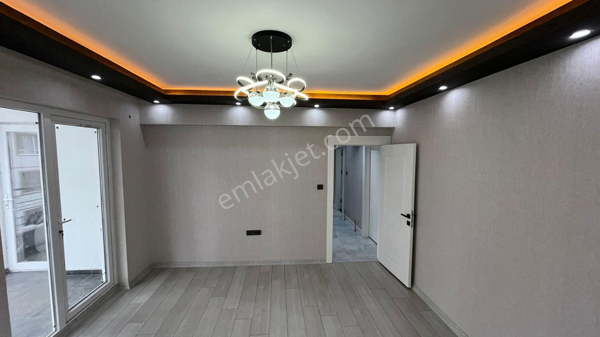 Keçiören'de Katta Ebeyn+teras Balkonlu Ultra Lüx Yapılı 3+1 Daire - Görsel 26