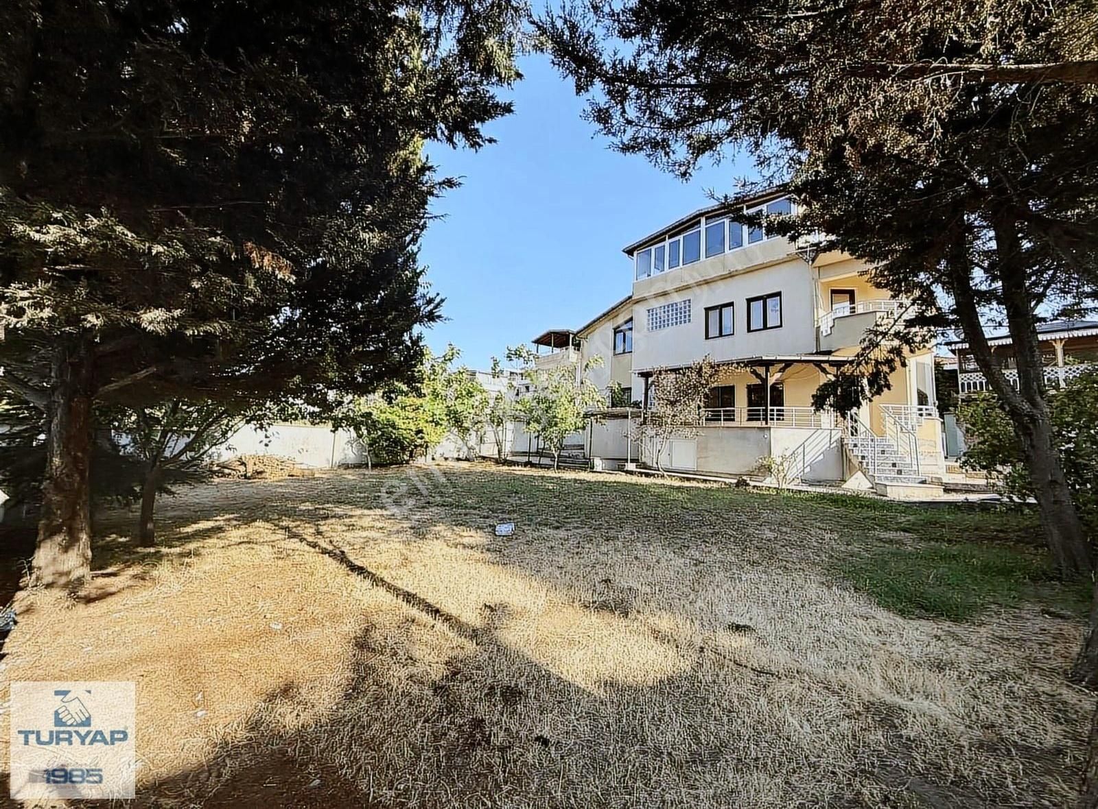 Yalova Turyap Rıdvan'dan Kazım Karabekirde Satılık Triplex Villa - Görsel 20
