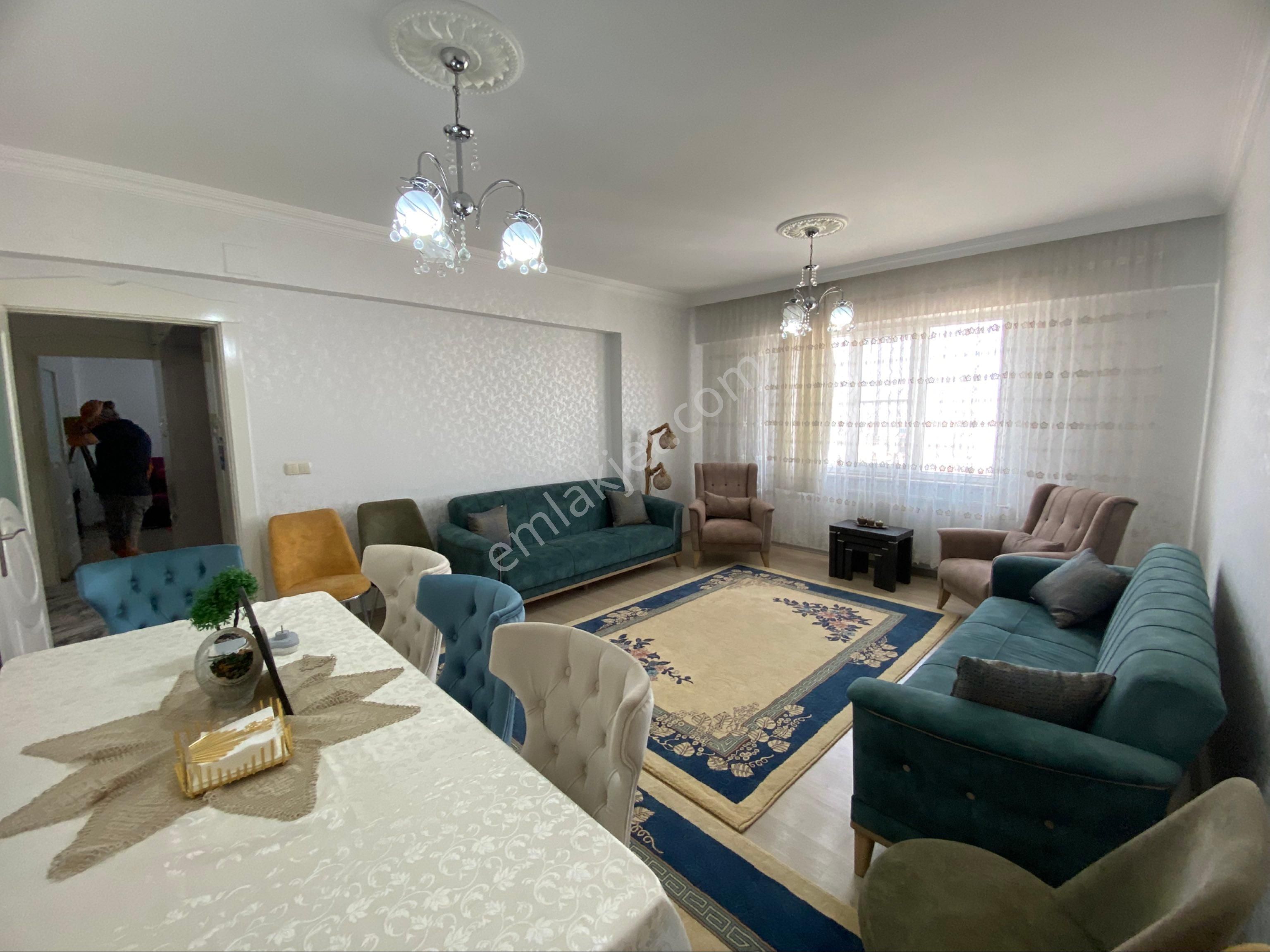 Mega Gayrimenkul'den Beykent'te Muhteşem Lokasyon'da Satılık 3+1 Daire