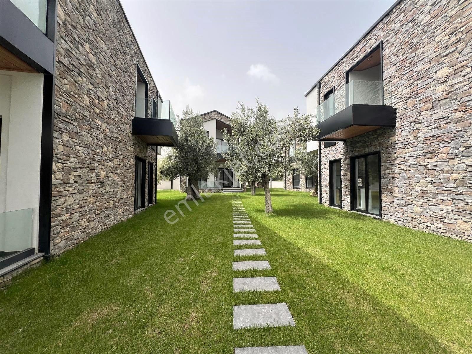 Akçay Aras Emlaktan Gürede Havuzlu Site İçi Müstakil Villalar - Görsel 5