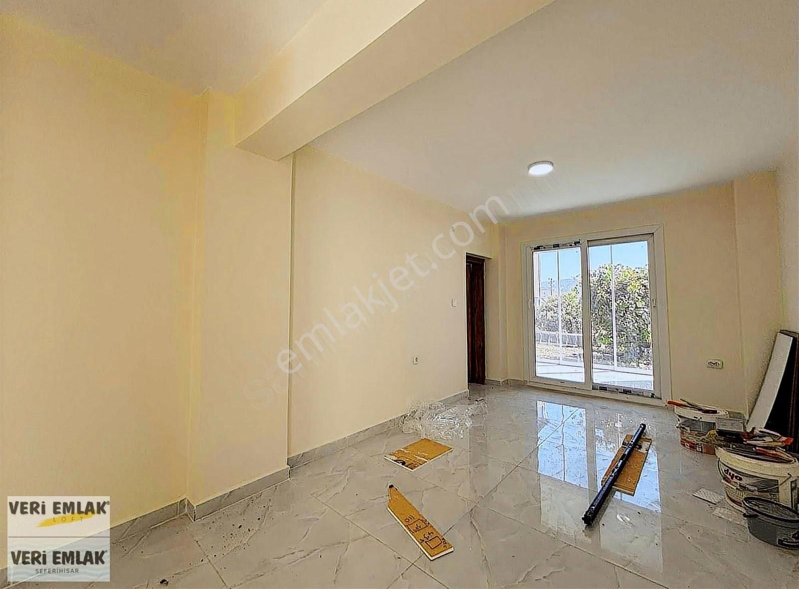 Urla Bademlerde 7+1 300m2 Asansörlü Satılık Tripleks Villa - Görsel 5