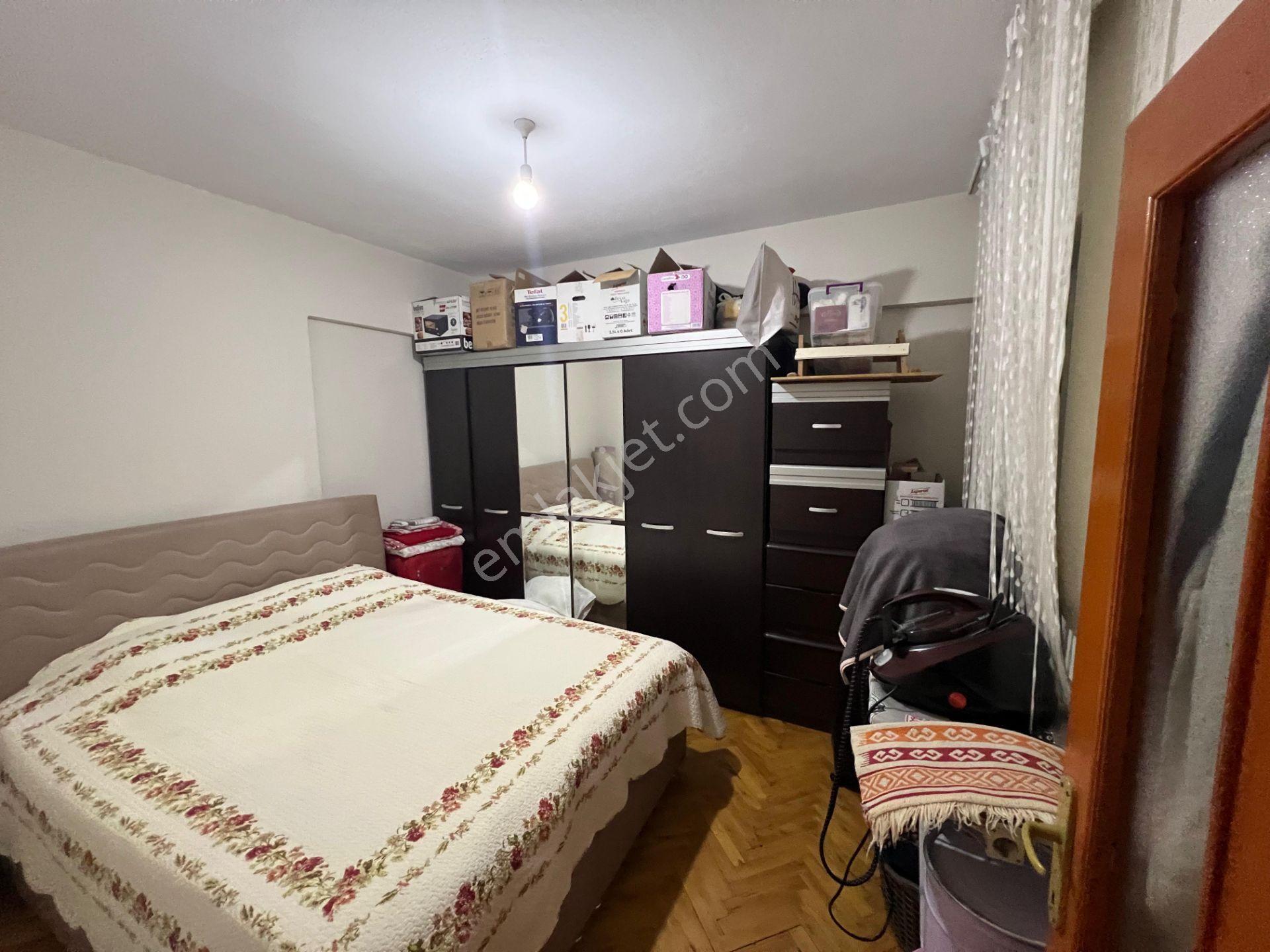 Akademi'den Cadde Üzeri Eşyalı Asansörlü Balkonlu Kiralık 3+1 Daire - Görsel 18