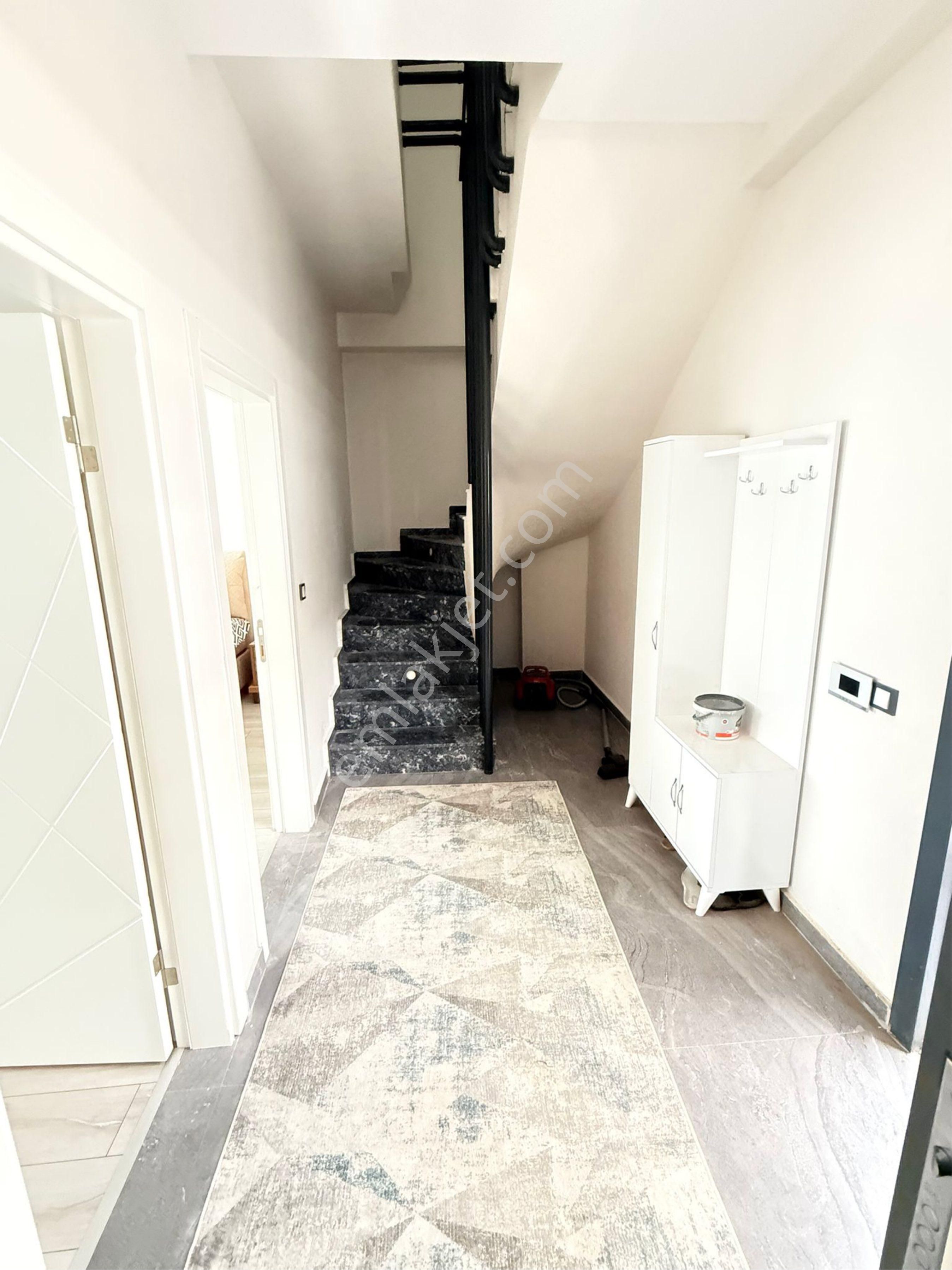Plaja 300 Mt. 3+1 Dublex Daire Full Eşyalı Asansörlü Bina - Görsel 11