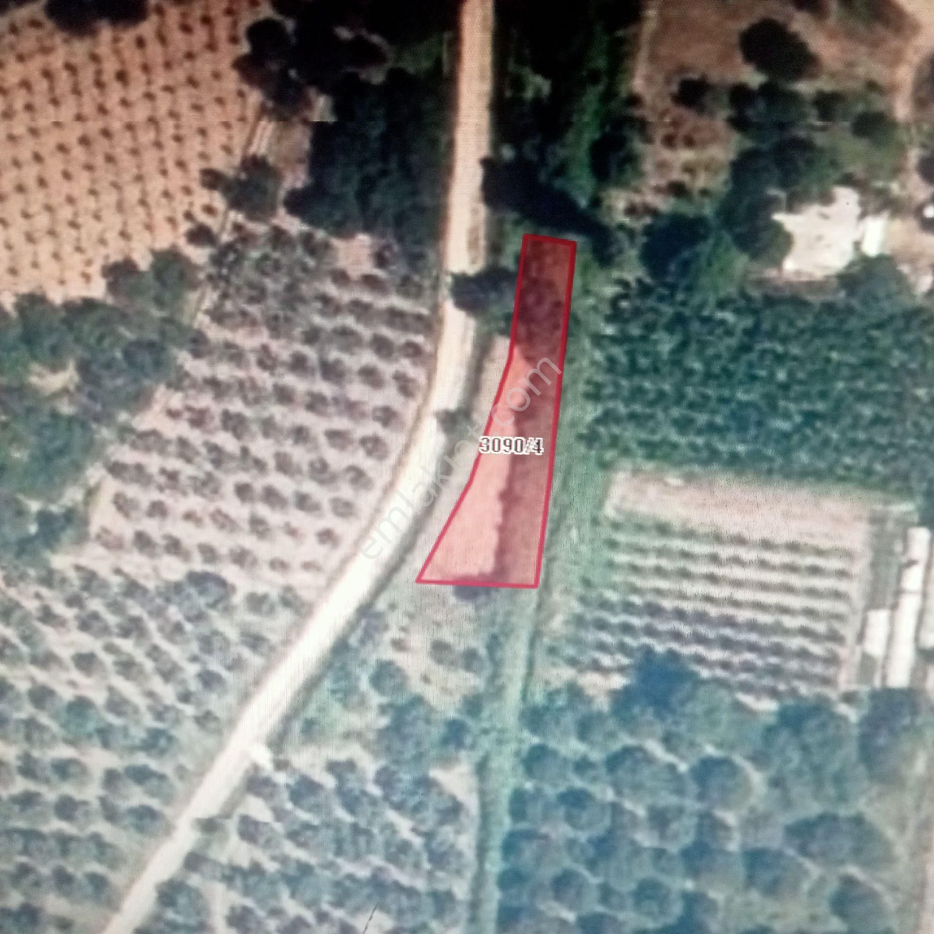 İznik Çiçekli De Yola Kıyı Satılık İmarlı Arsa