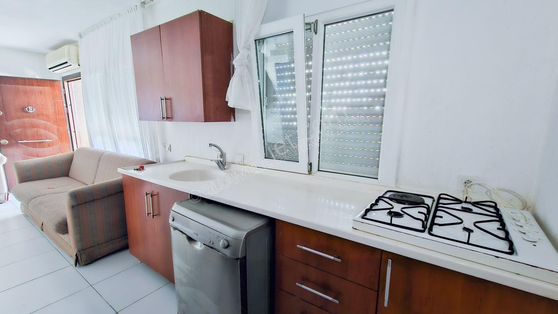 Efes Evlerinde Eşyasız Kiralık 2+1 Daire - Görsel 6