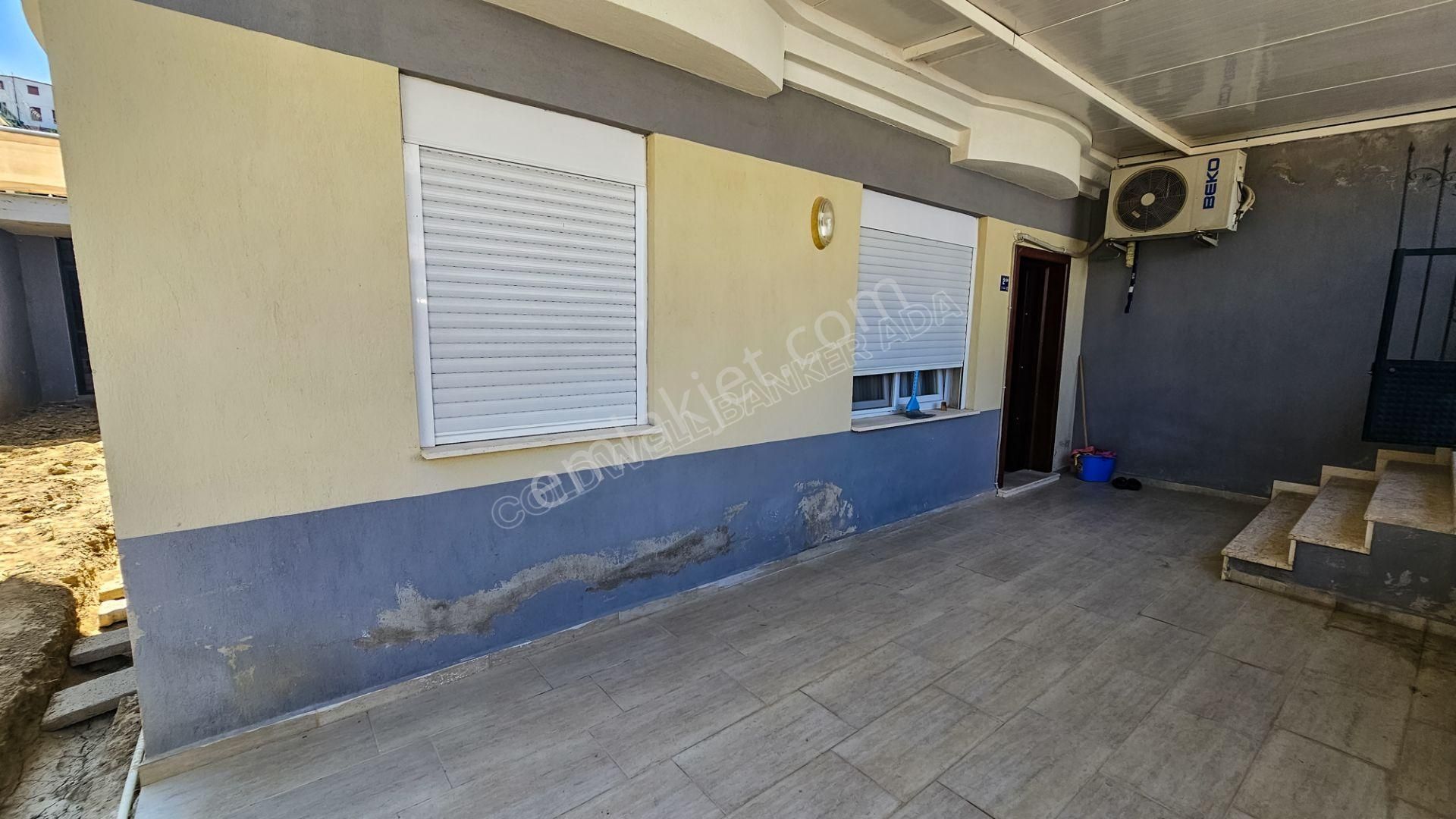 Efes Evlerinde Eşyasız Kiralık 2+1 Daire - Görsel 25