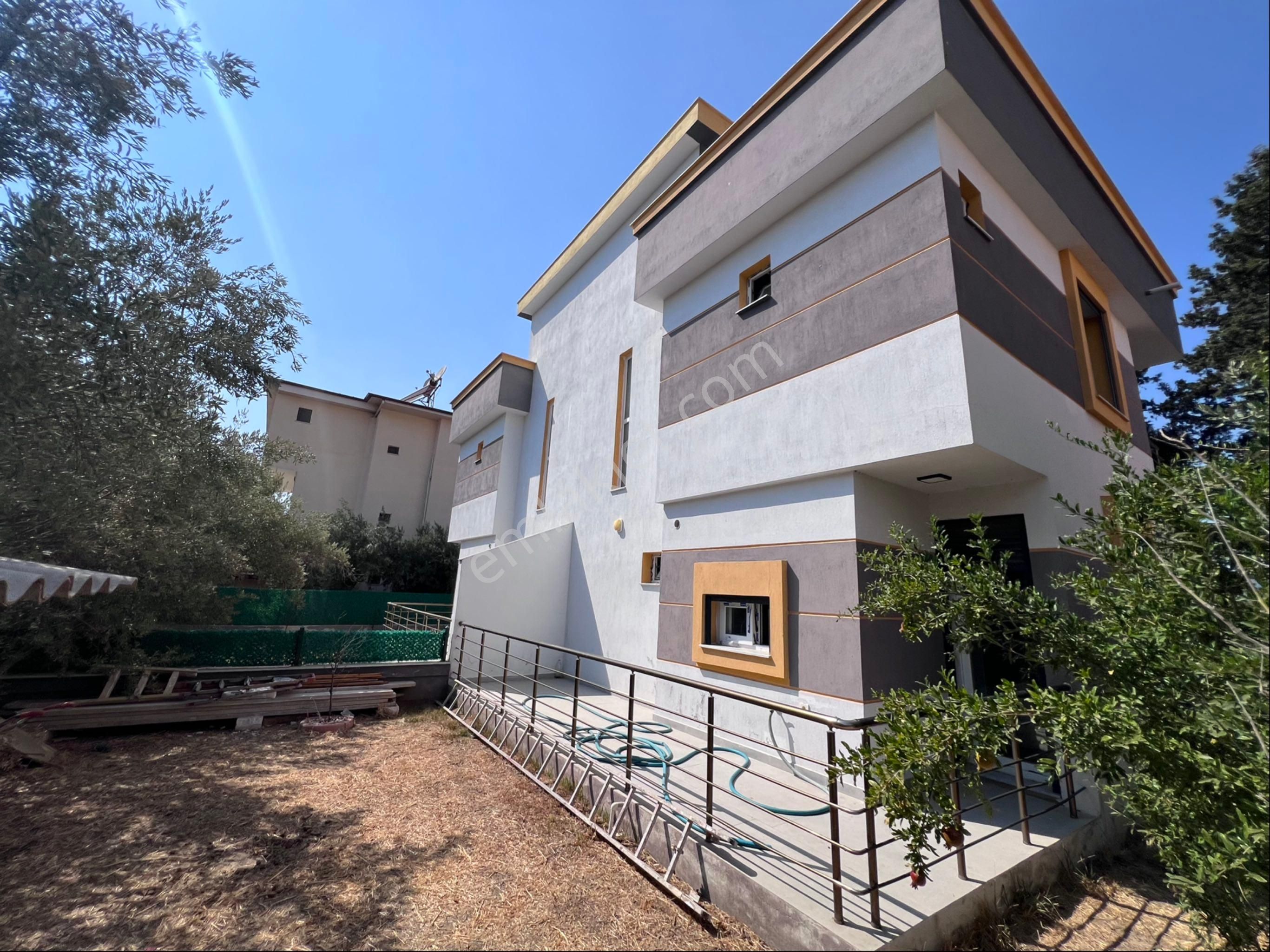 İzmir Seferihisar Cumhuriyet Mahallesinde Kullanışlı 3+1 Villa - Görsel 4