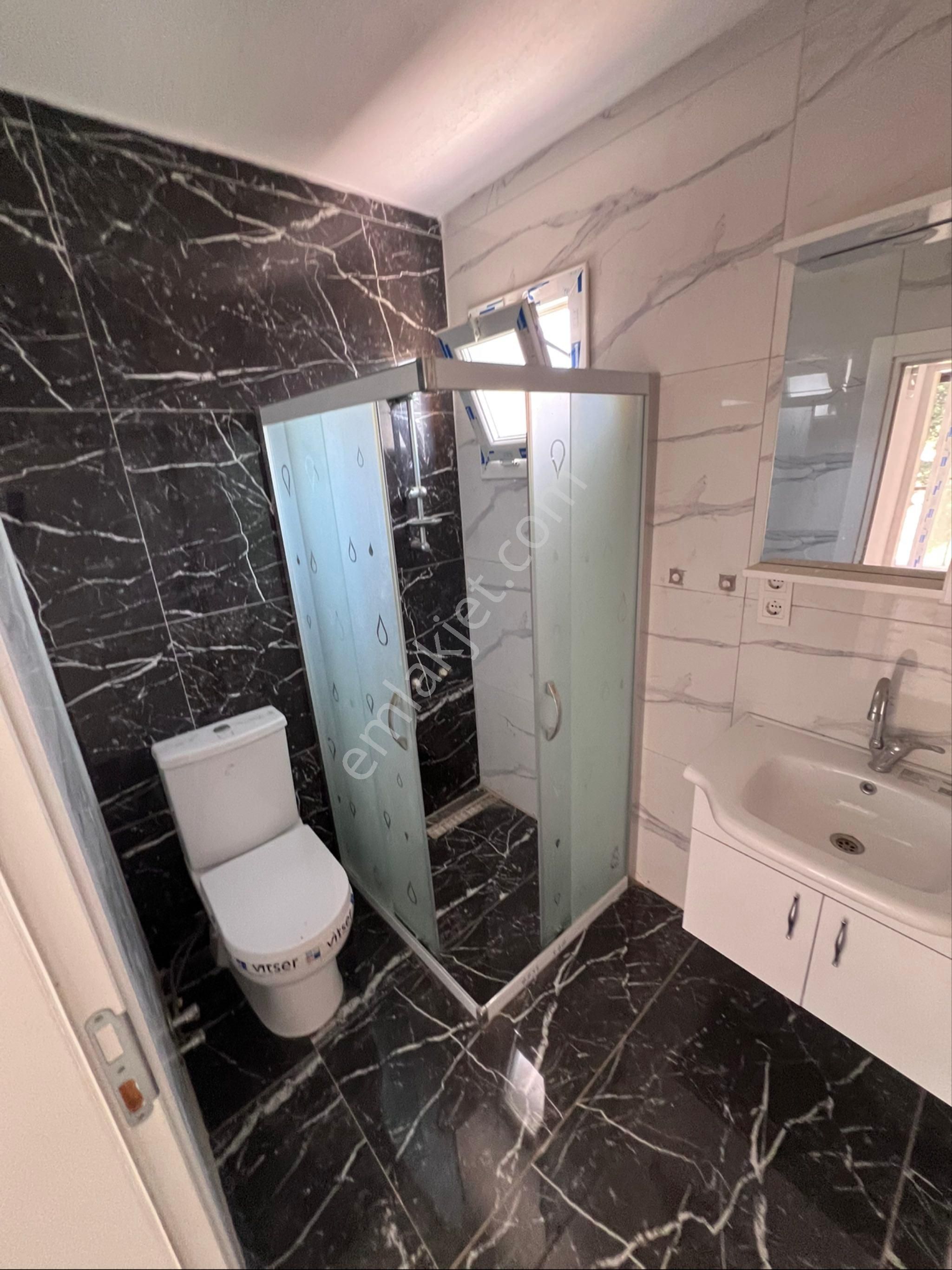 İzmir Seferihisar Cumhuriyet Mahallesinde Kullanışlı 3+1 Villa - Görsel 16