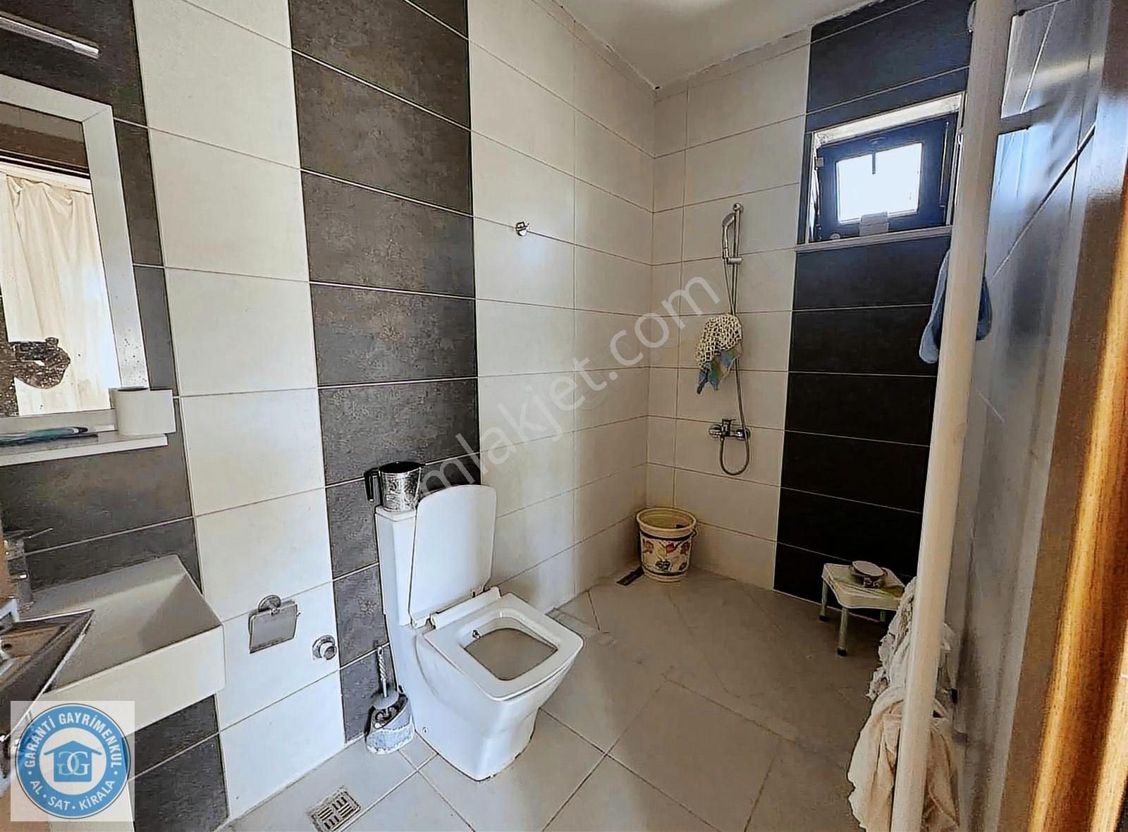 Sur Lalebey Mahallesinde Satılık 5+1 Konak - Görsel 11