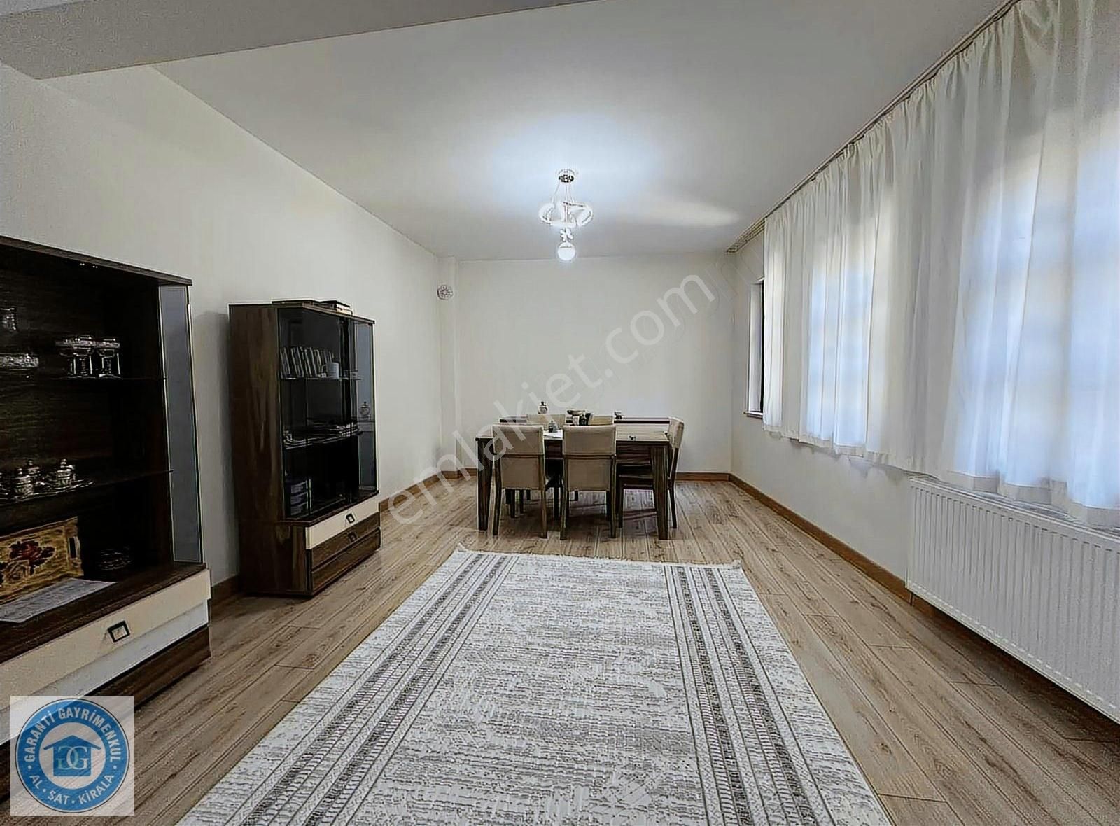 Sur Lalebey Mahallesinde Satılık 5+1 Konak - Görsel 19