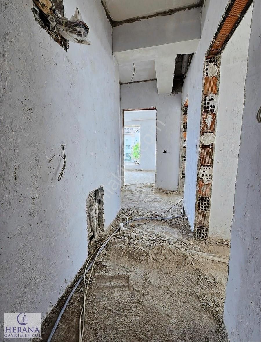 Tuzla Merkezi Konumda Yapımı Tamamlanmak Üzere Satılık Daireler - Görsel 18